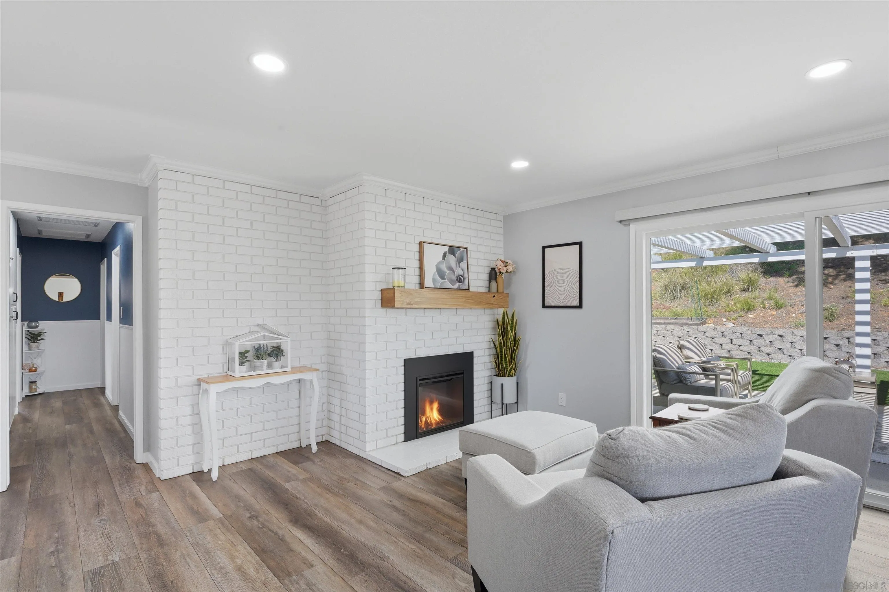 https://cdn.realtyfeed.com/cdn/127/260006131/3329d8a665084cdbfabcec22f81fb01c.webp