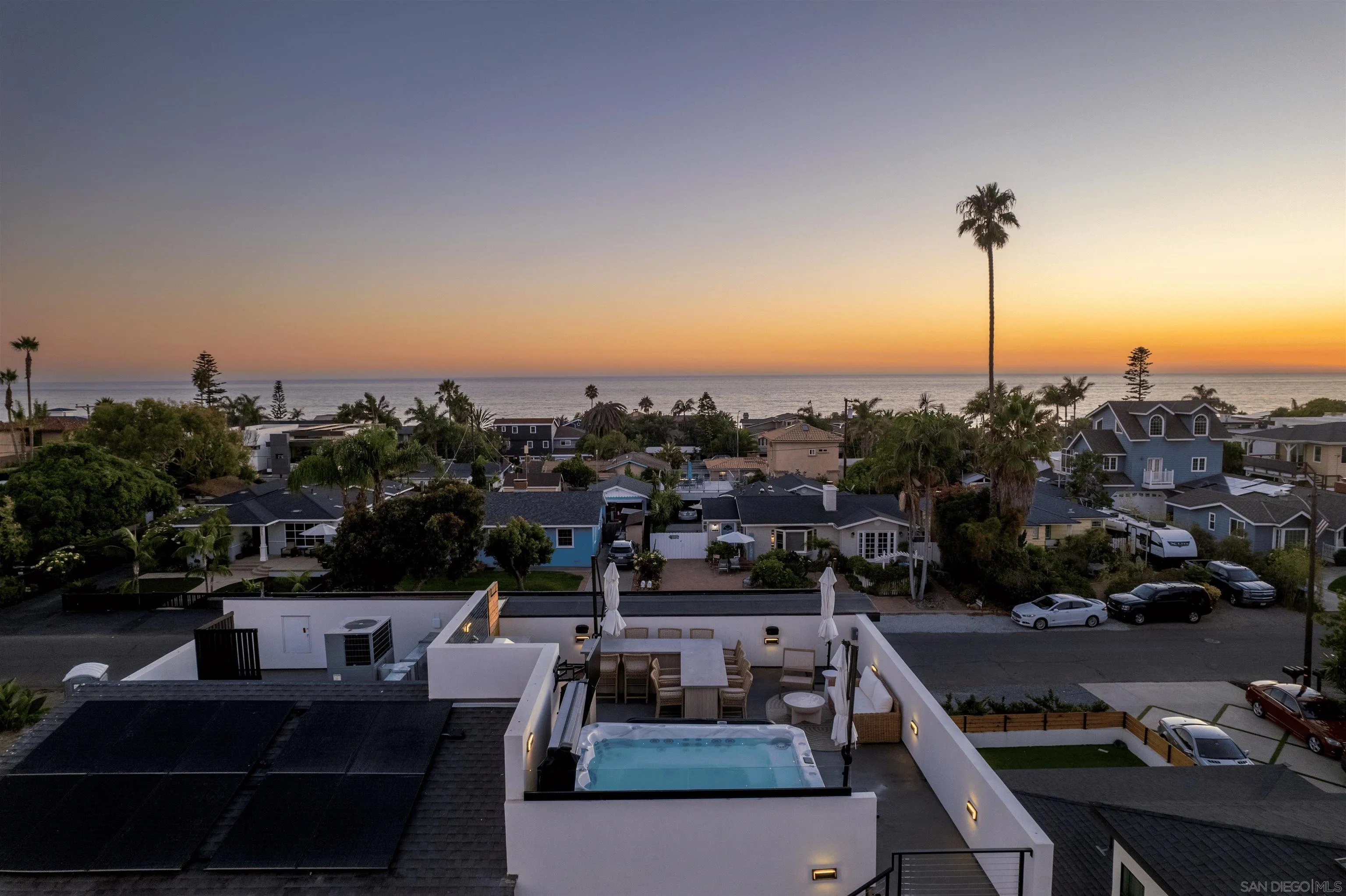 5140 Los Robles Dr, Carlsbad, CA, 92008