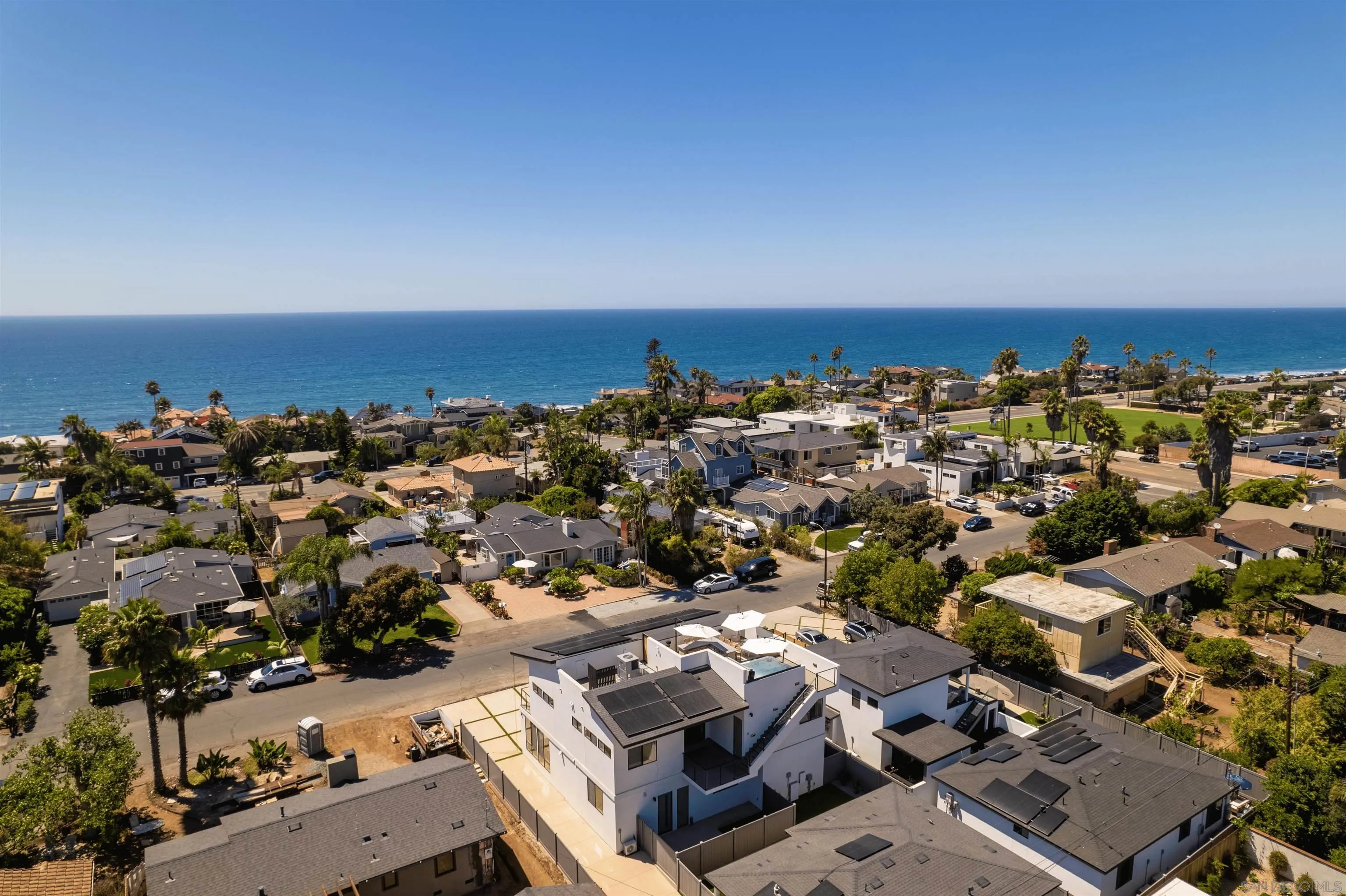 5140 Los Robles Dr, Carlsbad, CA, 92008