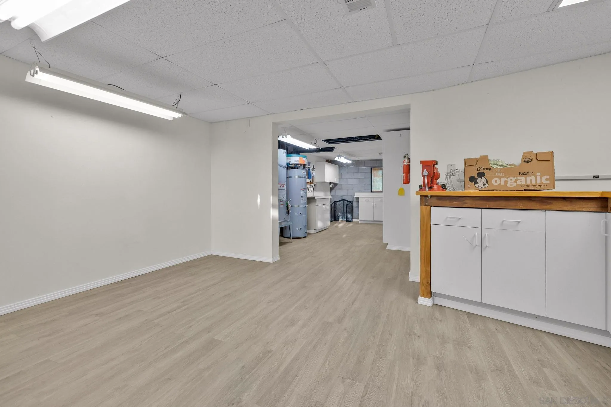 https://cdn.realtyfeed.com/cdn/127/260006134/8141e4a92ddd795a692095a6f63df91e.webp