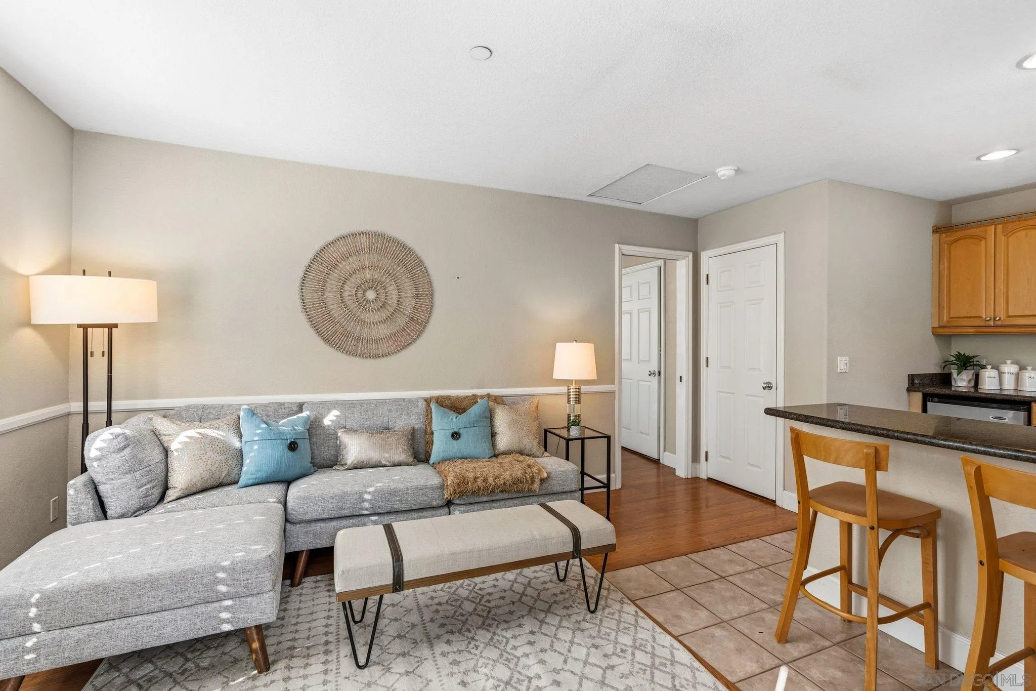 https://cdn.realtyfeed.com/cdn/127/260006136/3d04be6a9d30d95c99f2f8994ac24411.webp