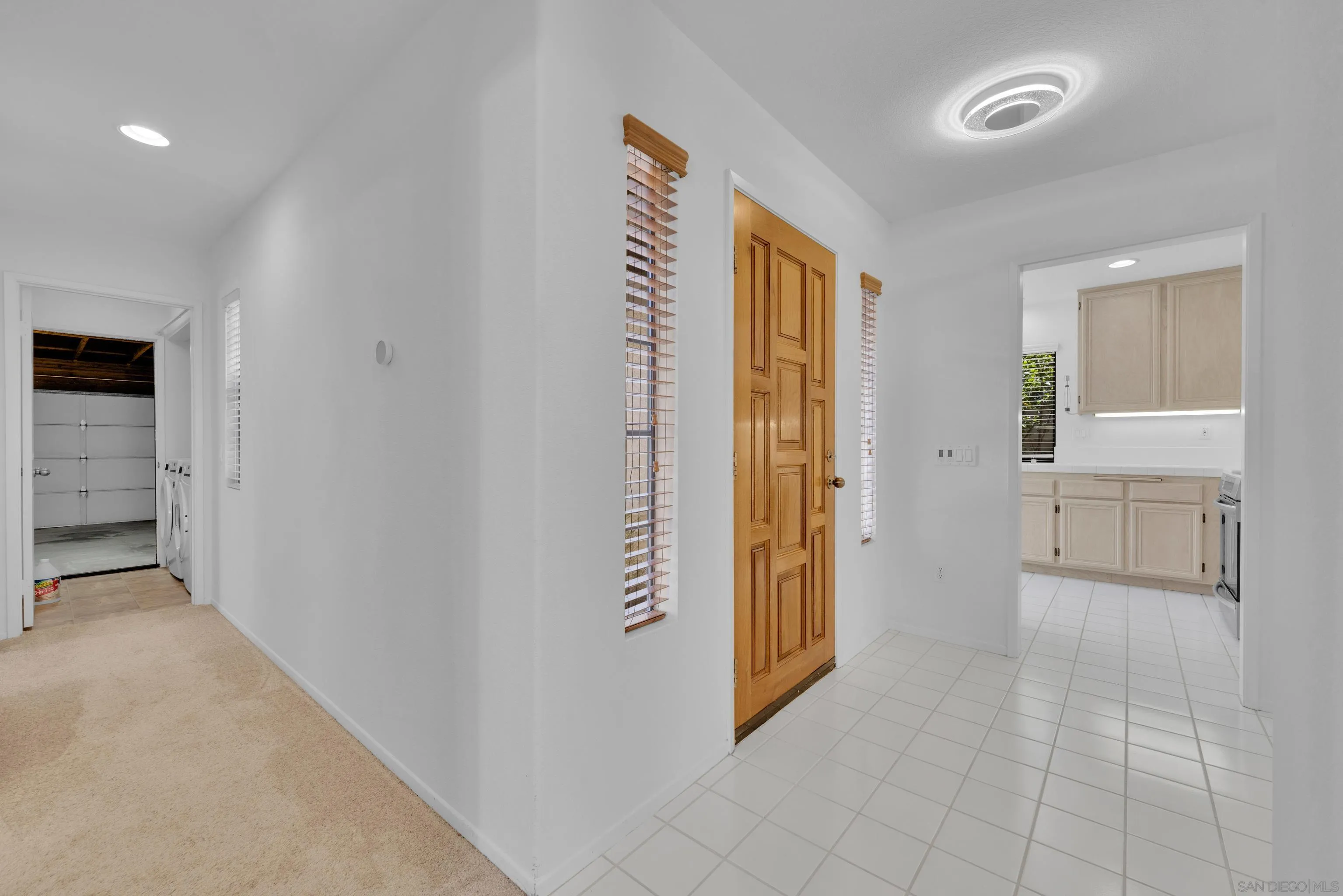 https://cdn.realtyfeed.com/cdn/127/260006138/21ee888b143a73b9a7c10689f02ca009.webp