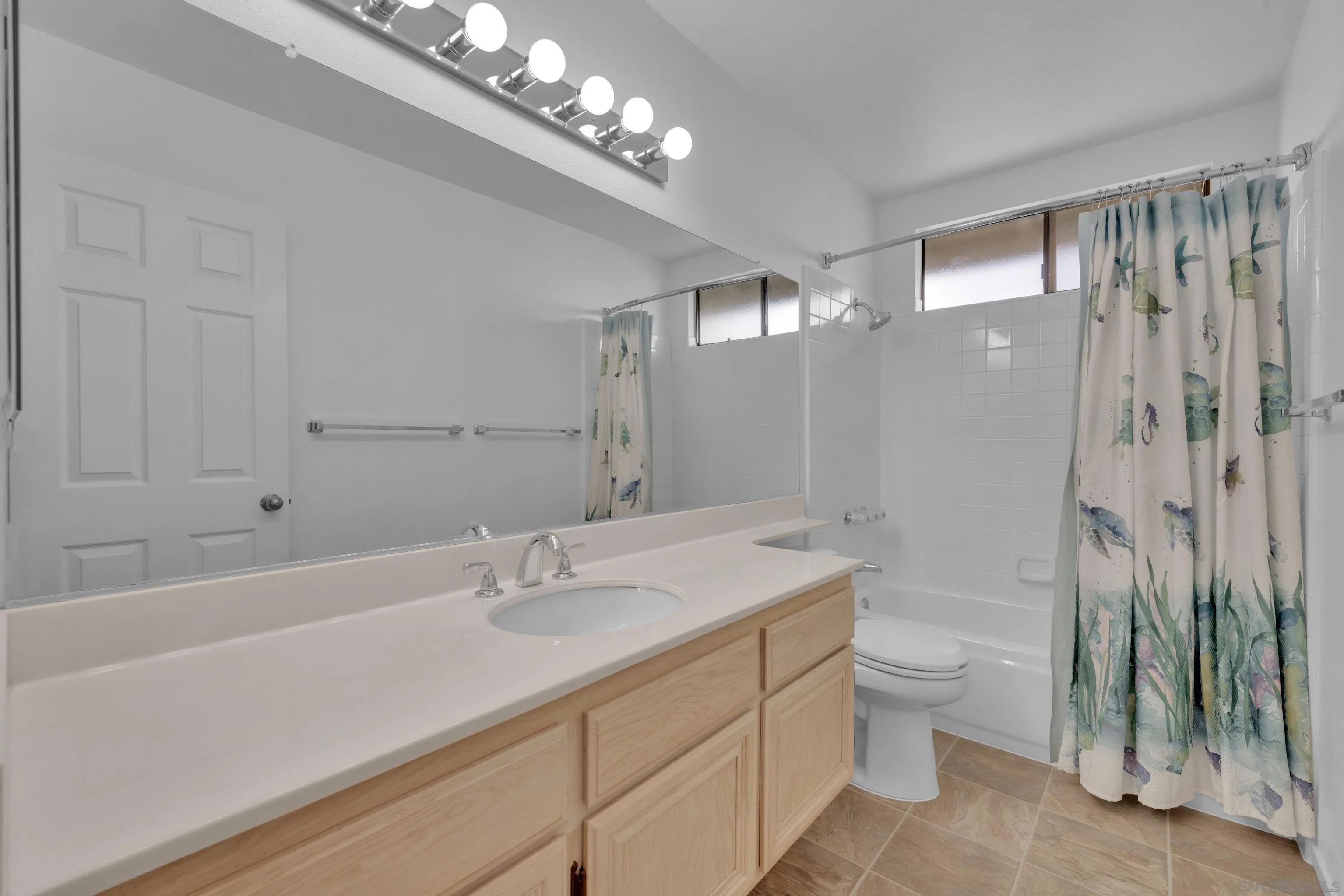 https://cdn.realtyfeed.com/cdn/127/260006138/31d38e0e96ca531a8276c5e0b78420e9.webp