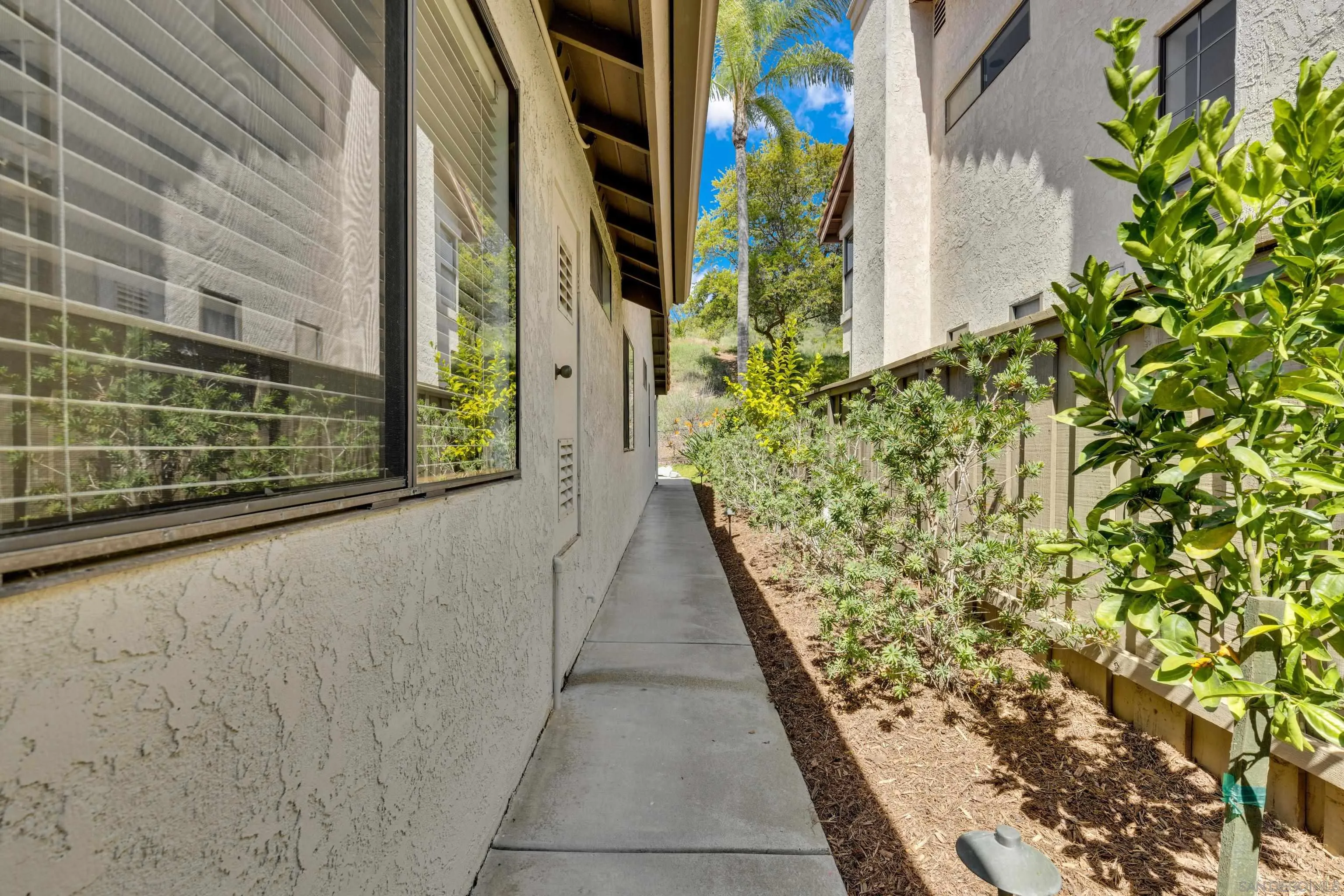 https://cdn.realtyfeed.com/cdn/127/260006138/776c51a097c16150224ffcfcbf378748.webp