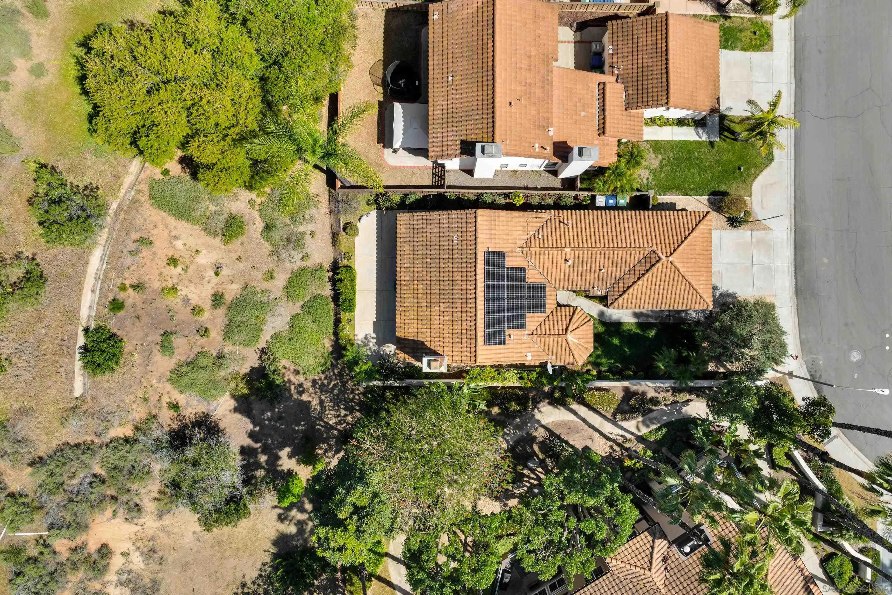 https://cdn.realtyfeed.com/cdn/127/260006138/aa566d350adfd484335733b005e34435.webp