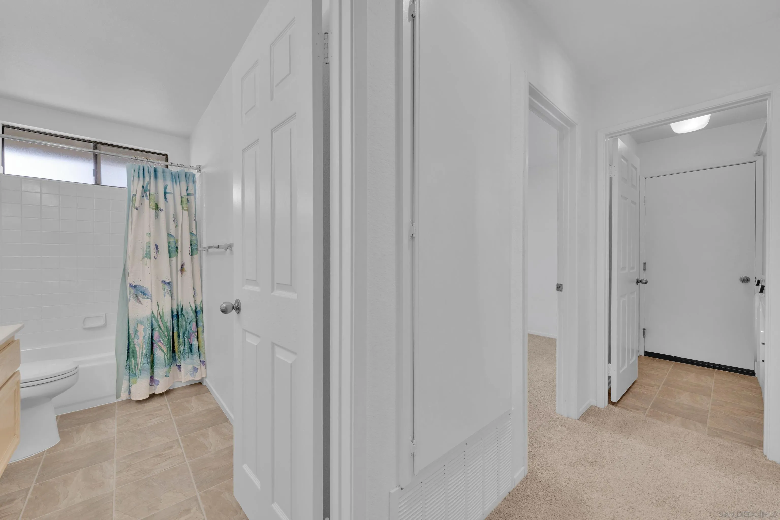 https://cdn.realtyfeed.com/cdn/127/260006138/dc8e76699dfe8e7ab43d397b9b4d3b6f.webp
