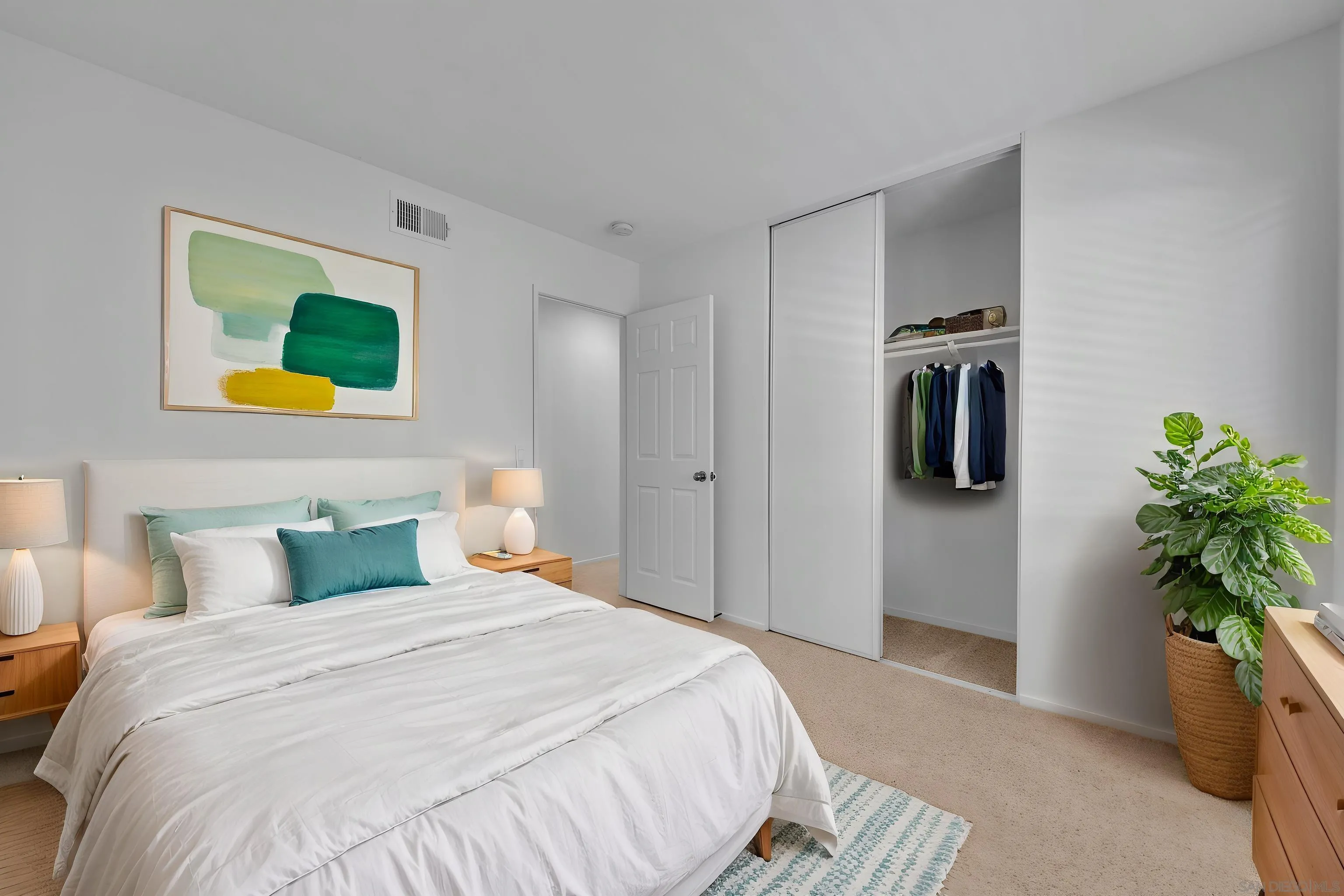 https://cdn.realtyfeed.com/cdn/127/260006138/ed3bacf01065110db79b057701f4de98.webp