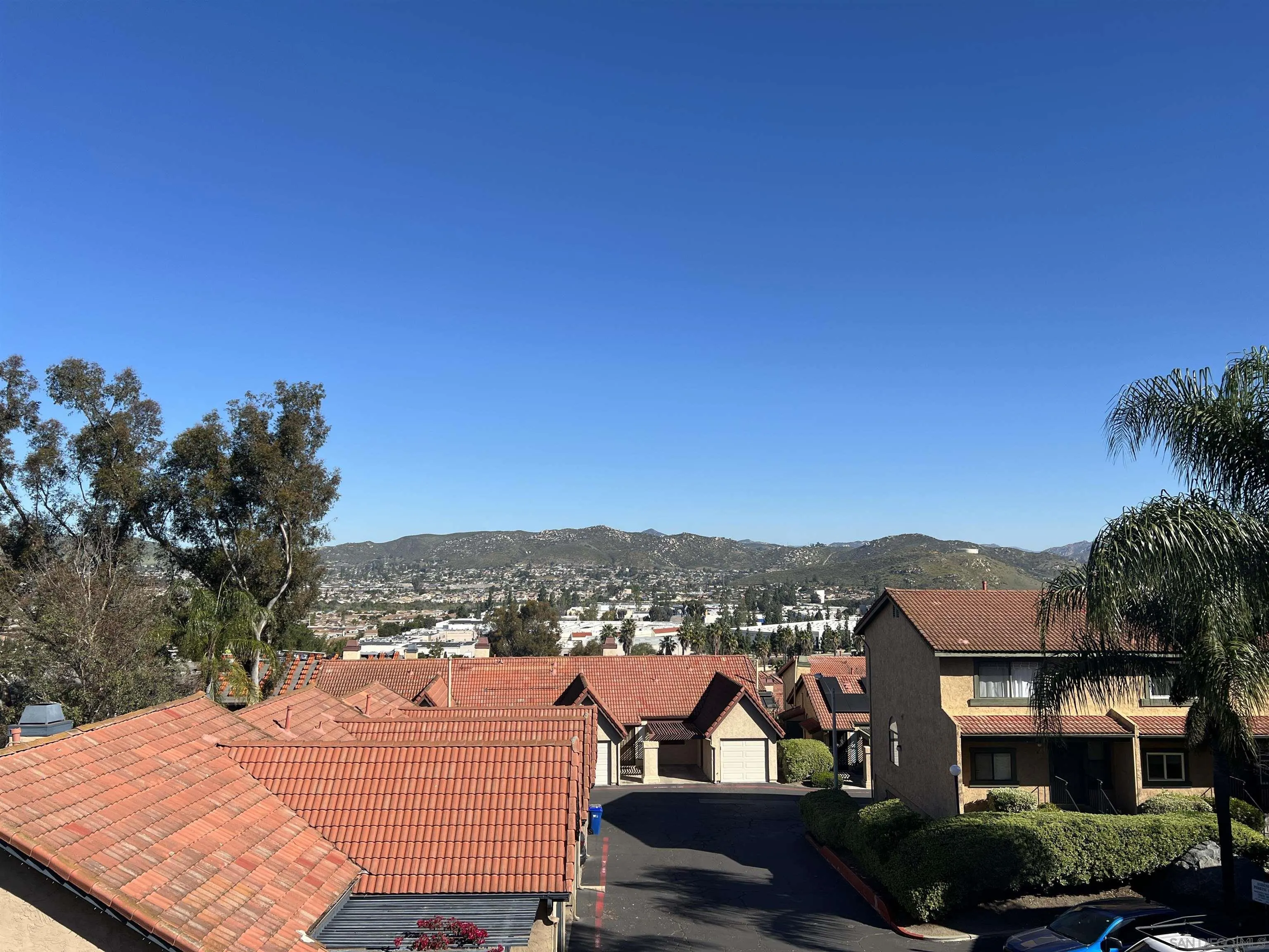 https://cdn.realtyfeed.com/cdn/127/260006156/492b2718e06475249ab9c986e76c840b.webp