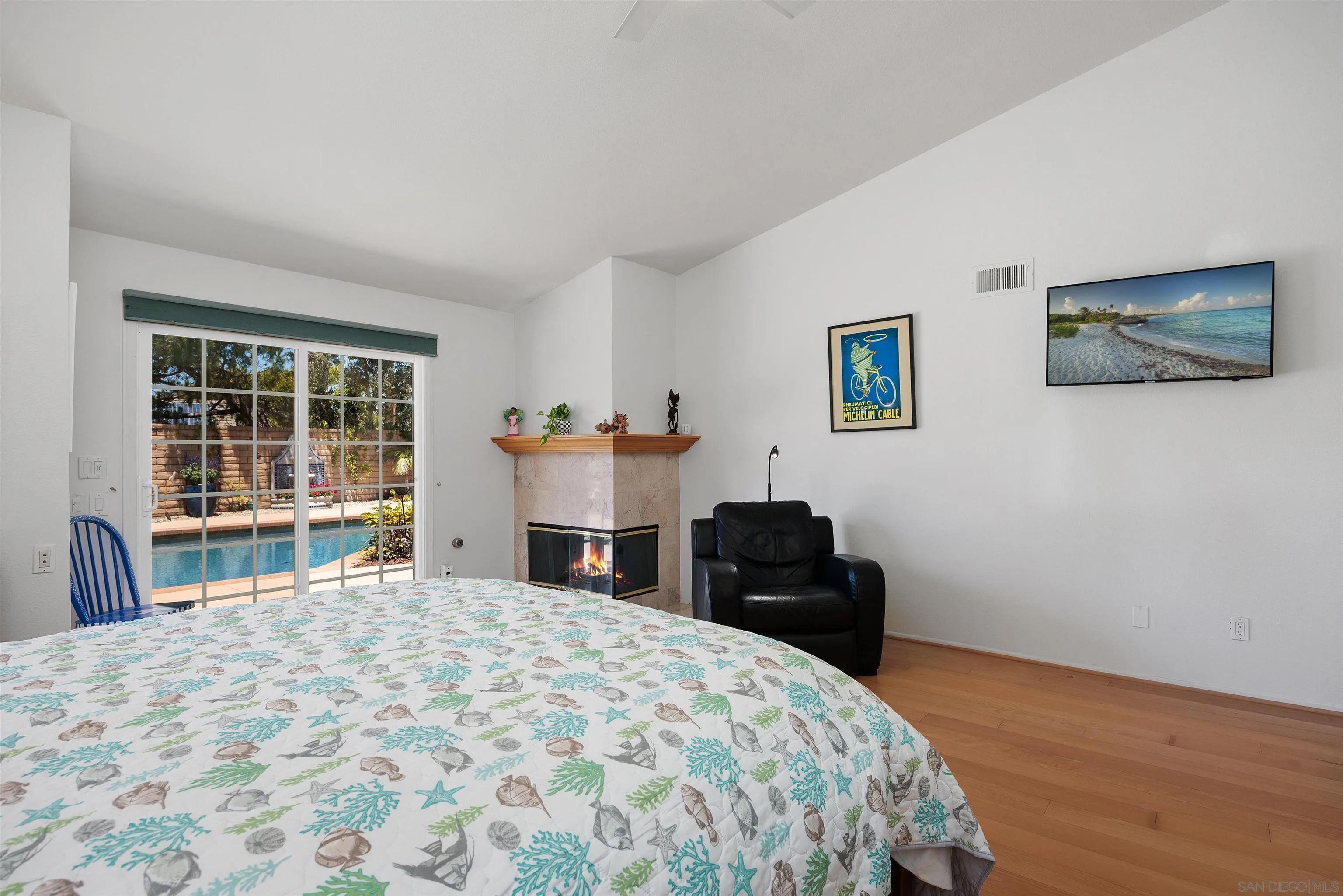 https://cdn.realtyfeed.com/cdn/127/260006157/101f07d70f1112bf8974742b75c287ed.webp