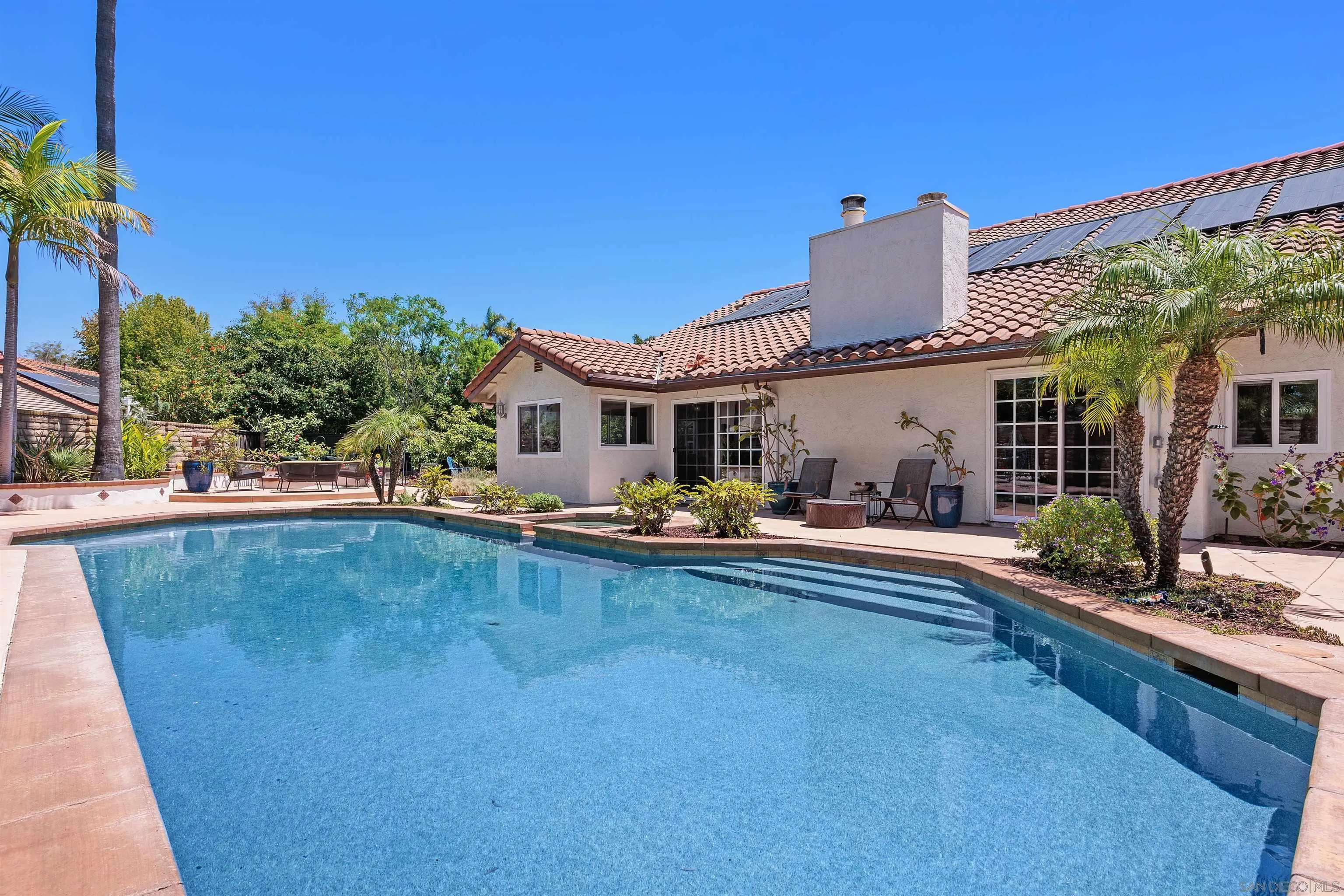 https://cdn.realtyfeed.com/cdn/127/260006157/251b40d87653910726b4726b3c48175e.webp
