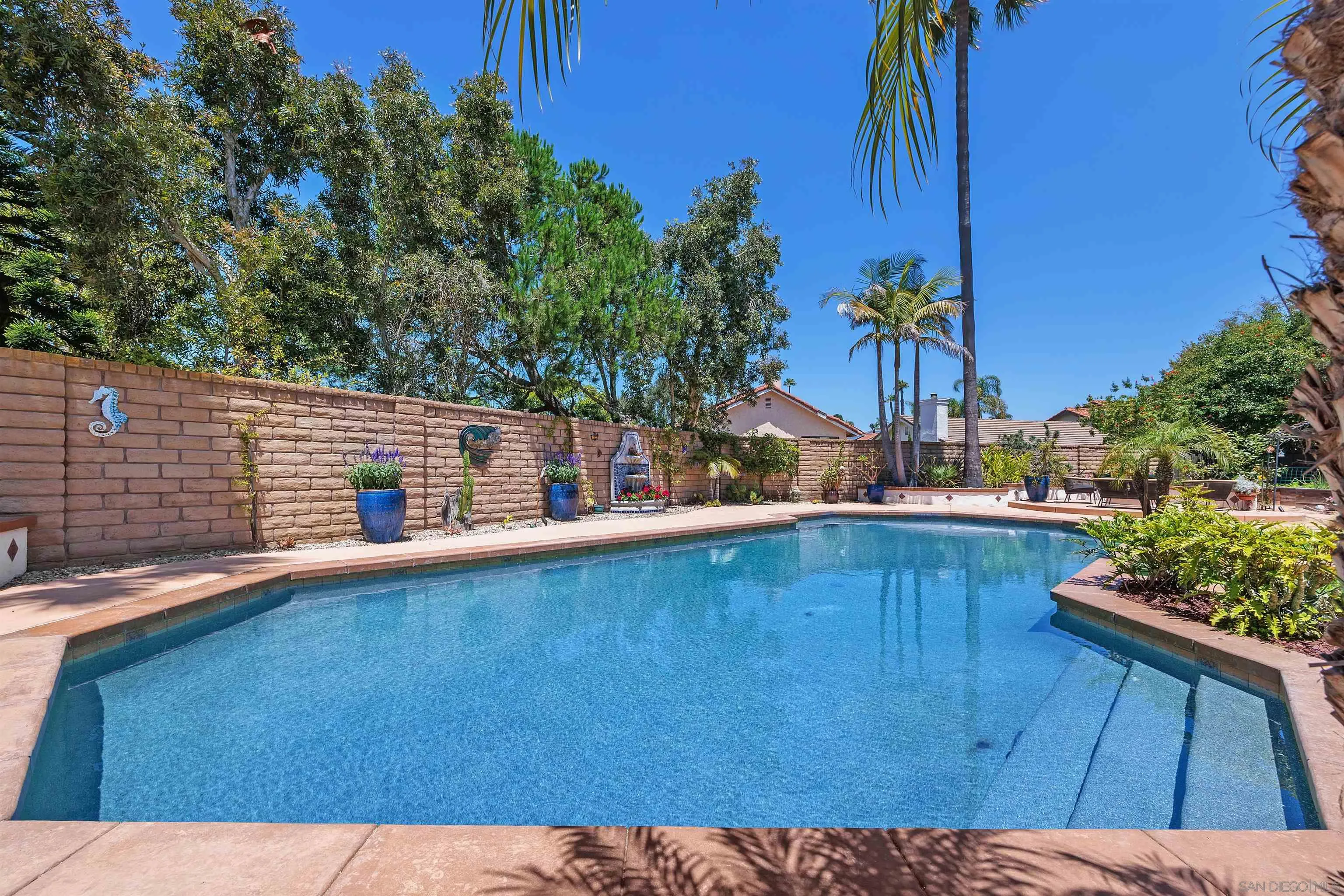 https://cdn.realtyfeed.com/cdn/127/260006157/4229fdab56d01d42a5691fb4e71dd850.webp