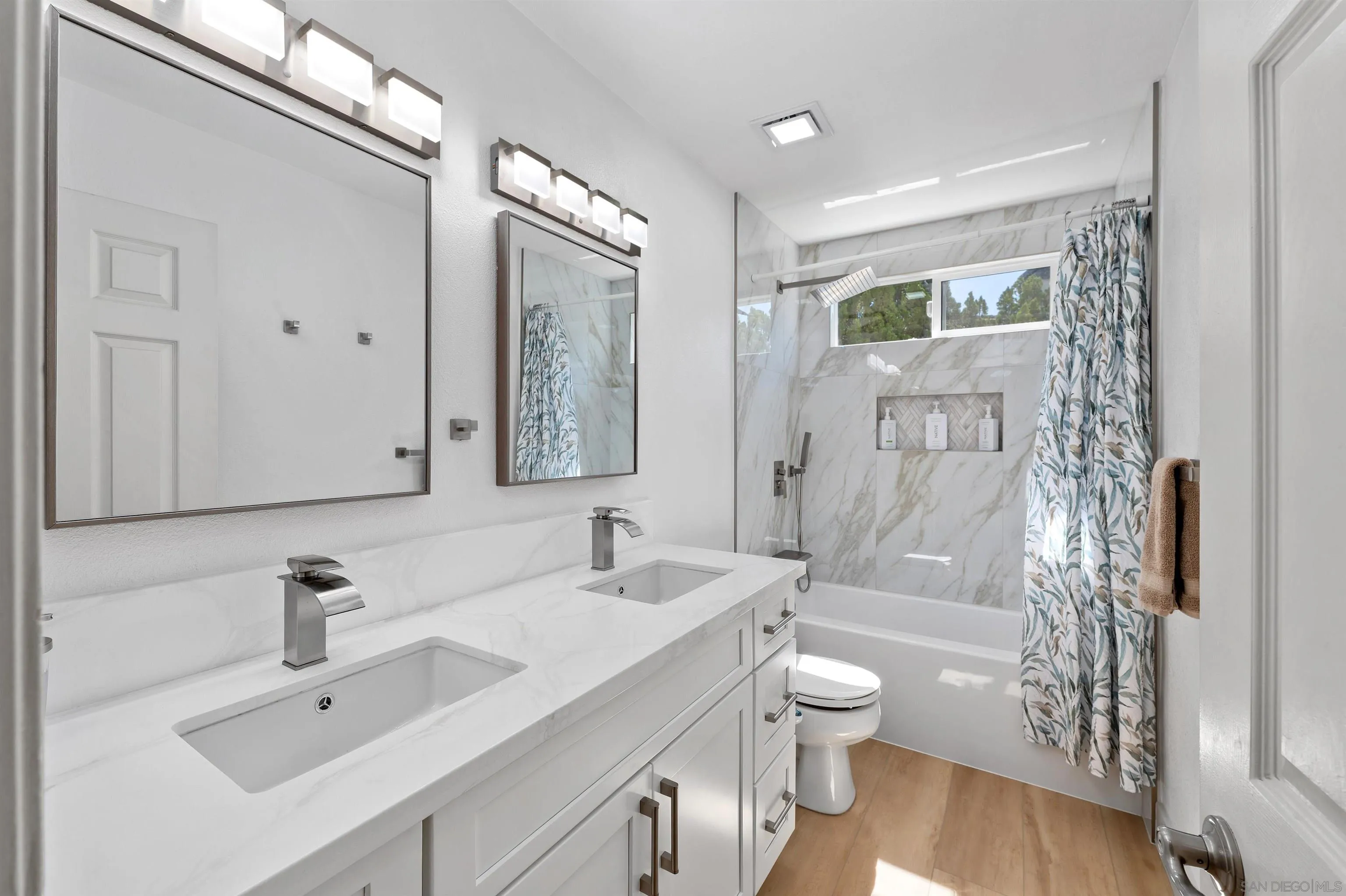 https://cdn.realtyfeed.com/cdn/127/260006157/f619e017e2bd34457fbc434881030de1.webp