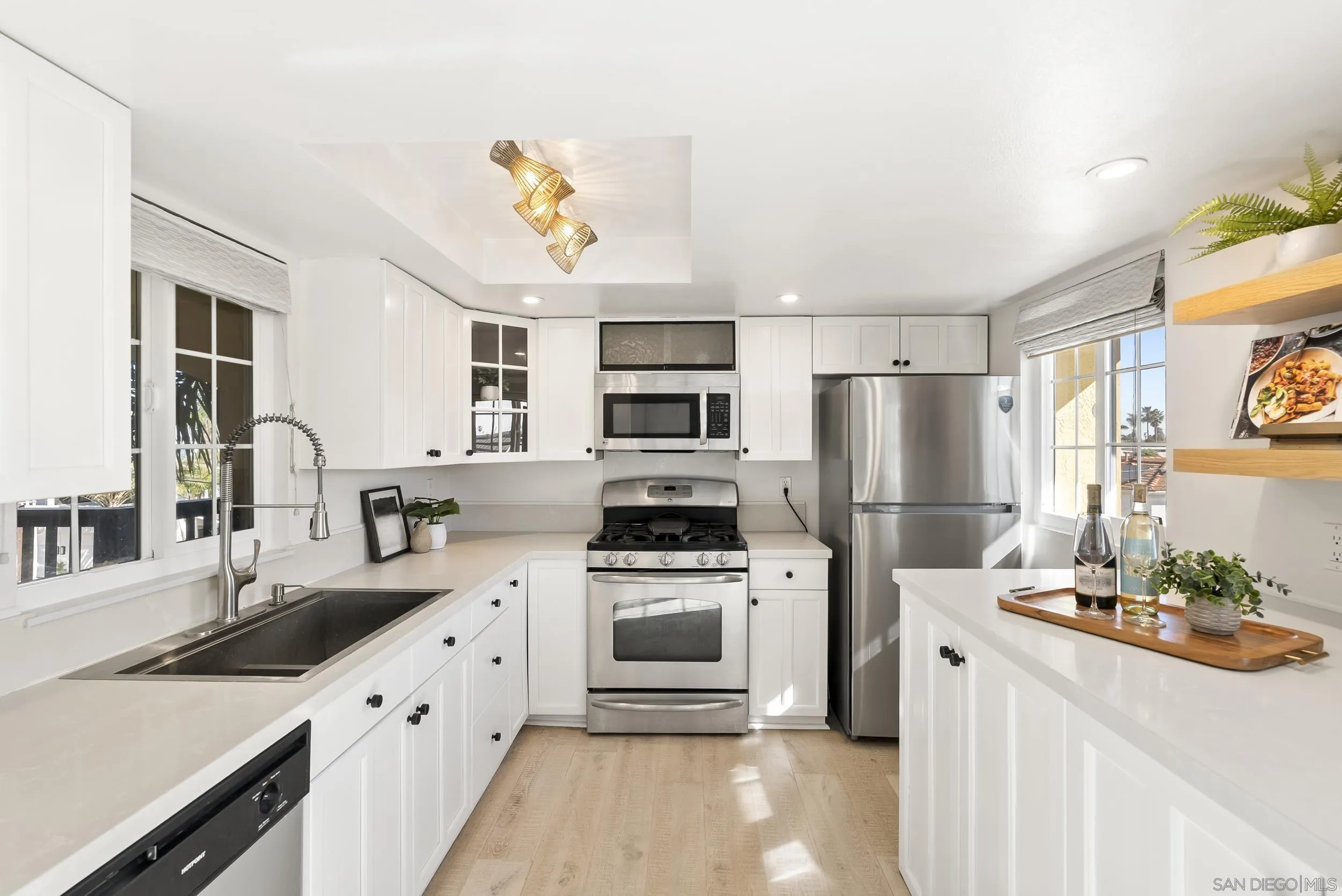 Photo #9: 260006160 Listing: Photo #9