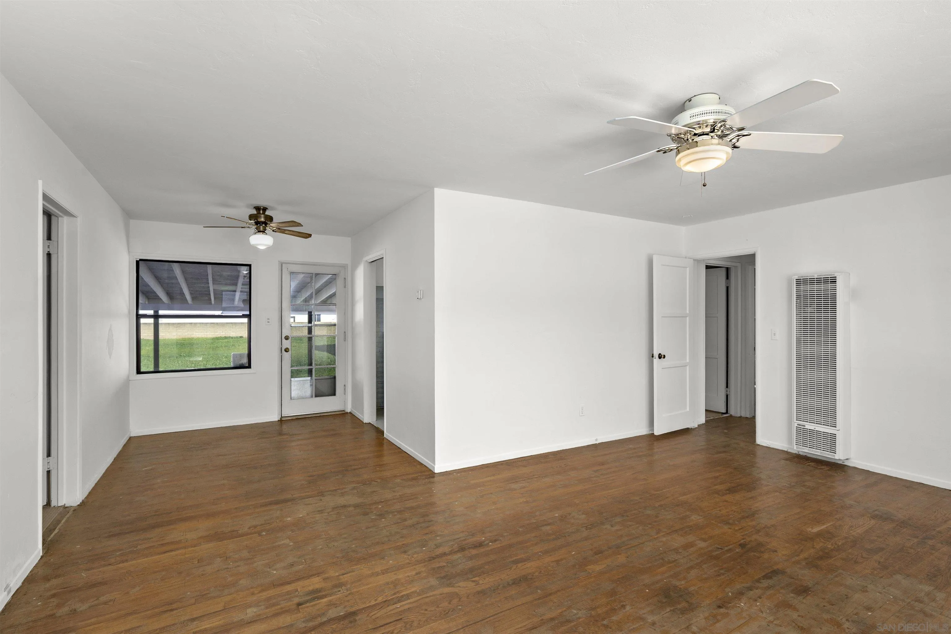 https://cdn.realtyfeed.com/cdn/127/260006164/40ad083ed92dcbce29ebaa8631872f73.webp