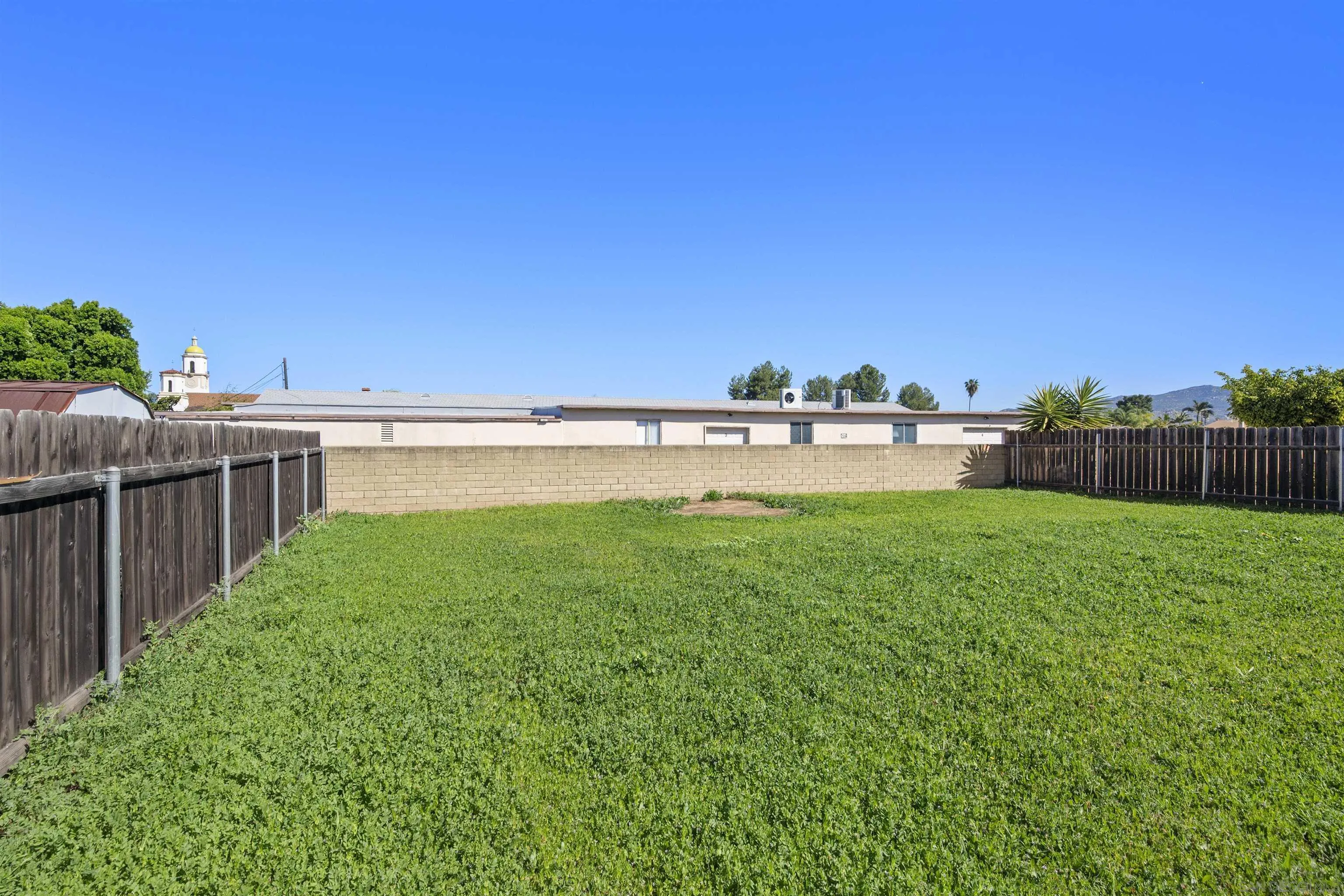 https://cdn.realtyfeed.com/cdn/127/260006164/4d5b9a7cca5336bac68ab598360fec5a.webp