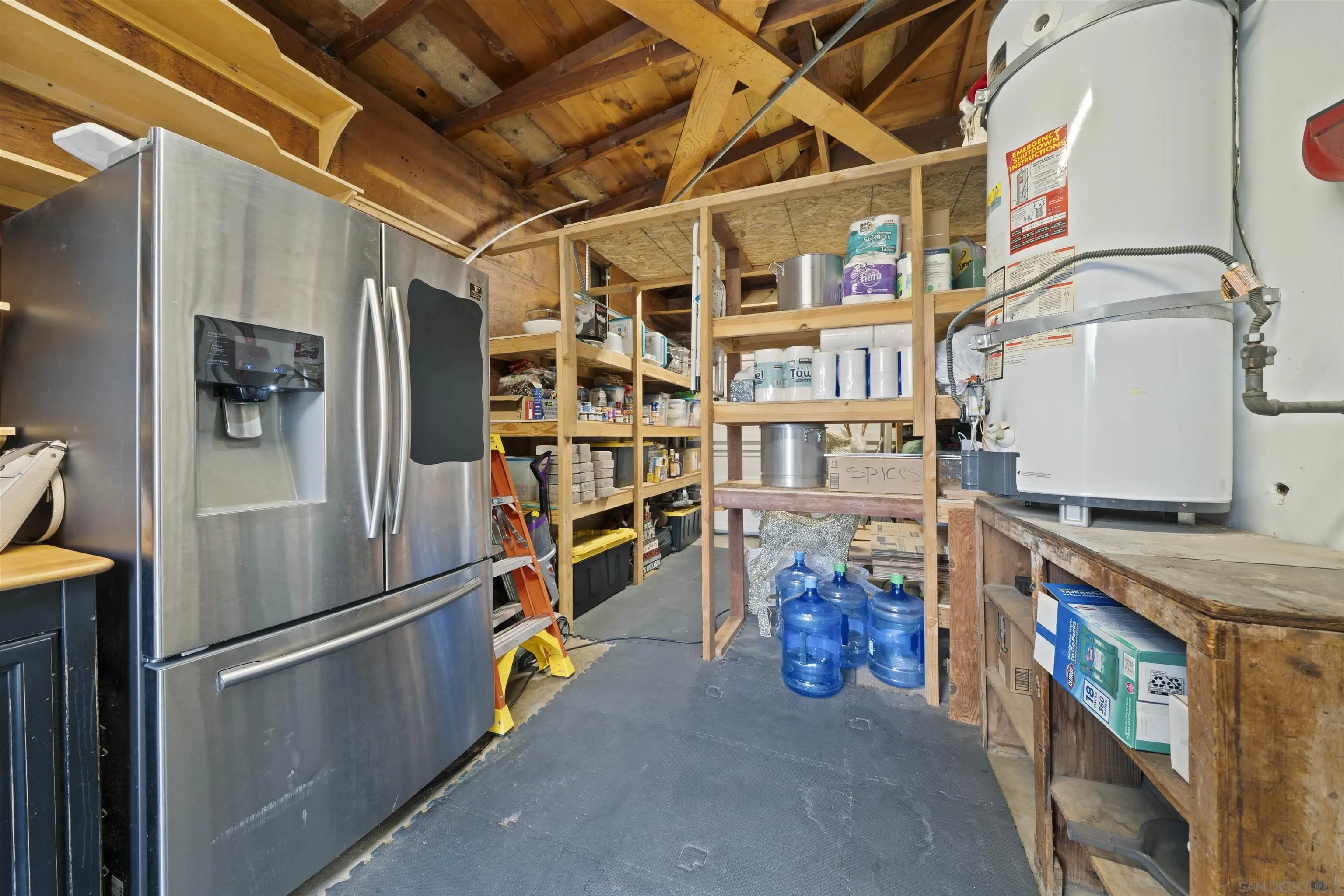 https://cdn.realtyfeed.com/cdn/127/260006179/07da484814ff7f64151846c7f5baf926.webp