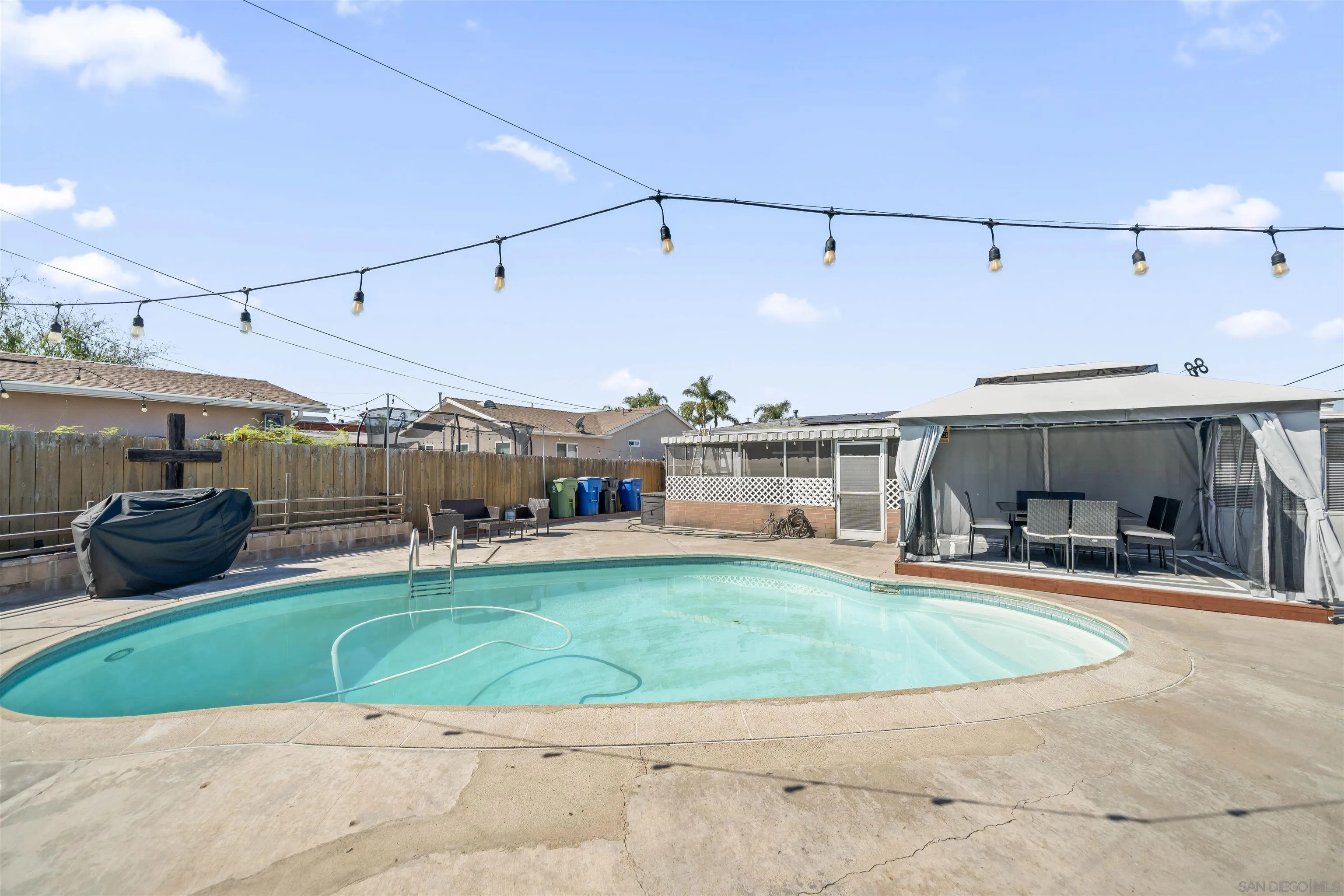 https://cdn.realtyfeed.com/cdn/127/260006179/23967b74e1274f043d5fc311b94c436b.webp