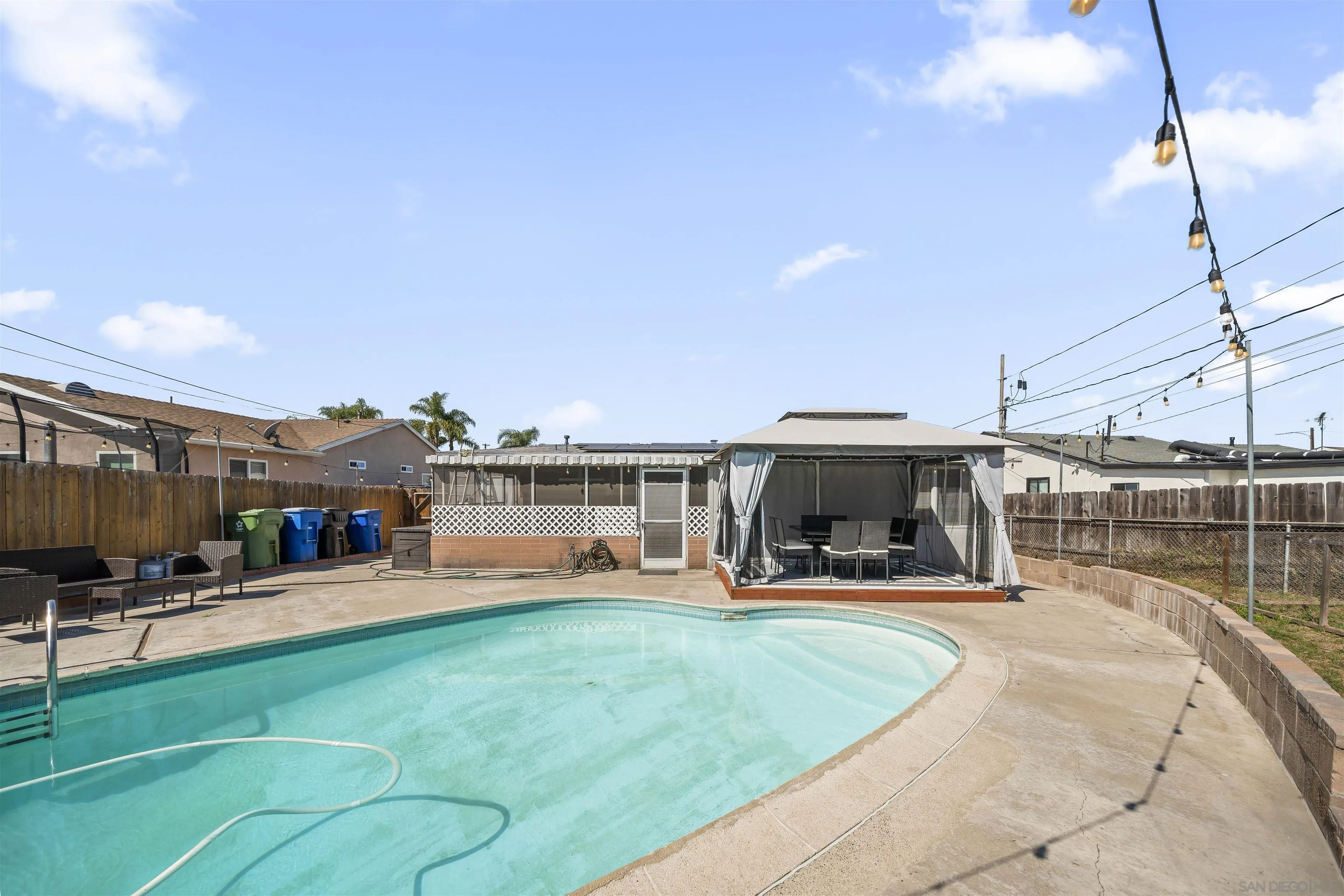 https://cdn.realtyfeed.com/cdn/127/260006179/f39aa3caadc835c41e5e75755888909b.webp