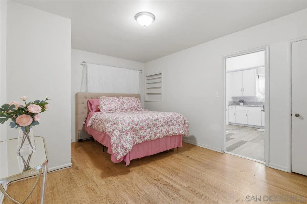 https://cdn.realtyfeed.com/cdn/127/260006180/52140571786179daa6142e7103b6749b.webp