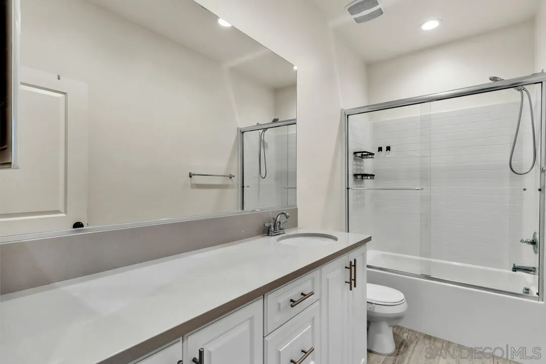 Photo #18: 260006185 Listing: Photo #18