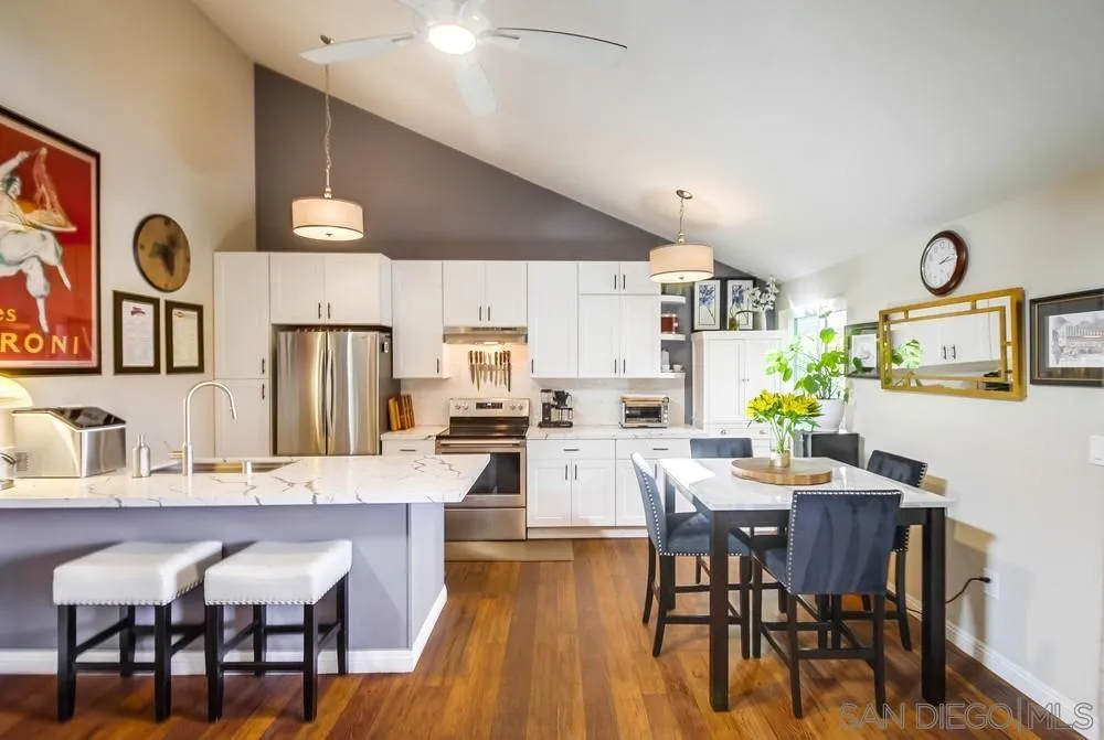 Photo #11: 260006194 Listing: Photo #11