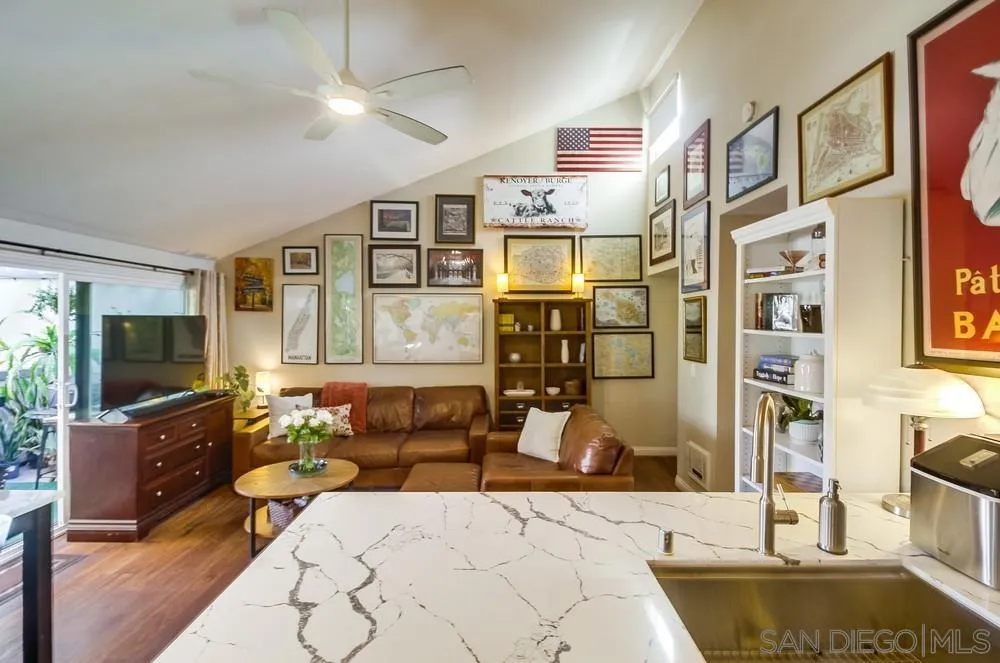 Photo #7: 260006194 Listing: Photo #7