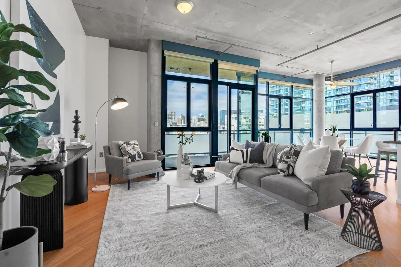 Photo #1: 260006195 Listing: Photo #1