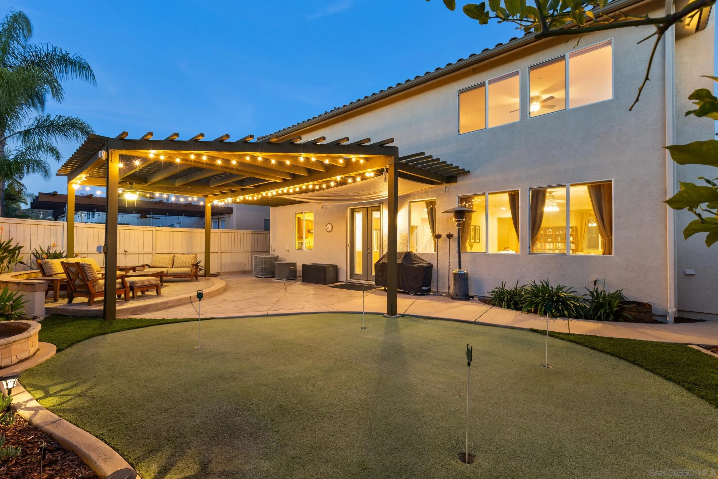 https://cdn.realtyfeed.com/cdn/127/260006204/0076ea56e1a42279a9f4b69357f4c881.webp