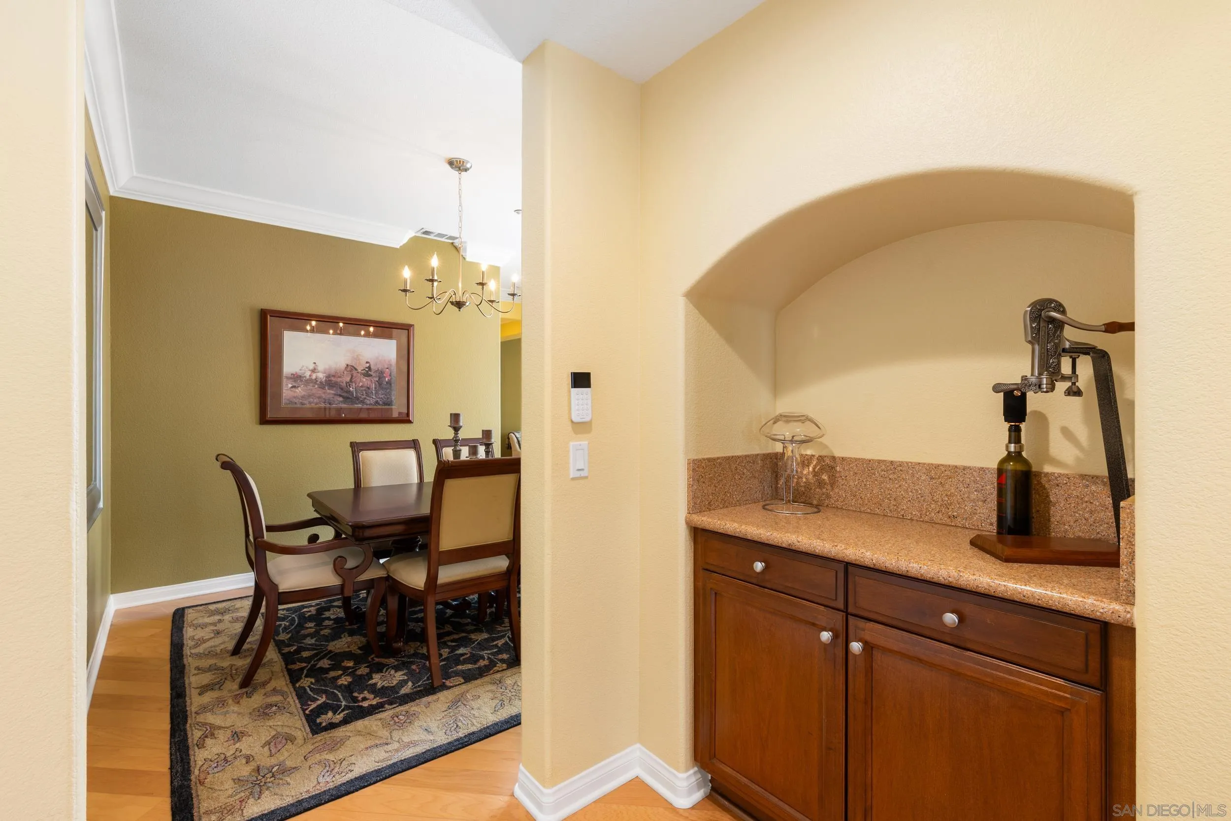 https://cdn.realtyfeed.com/cdn/127/260006204/250f03c4f6a5ae0709cfe01f731c1276.webp