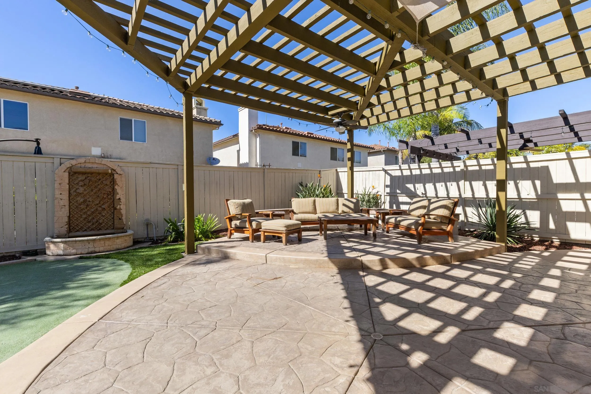 https://cdn.realtyfeed.com/cdn/127/260006204/7e01e4e90e5ef7234ef2b782b36e4c4d.webp