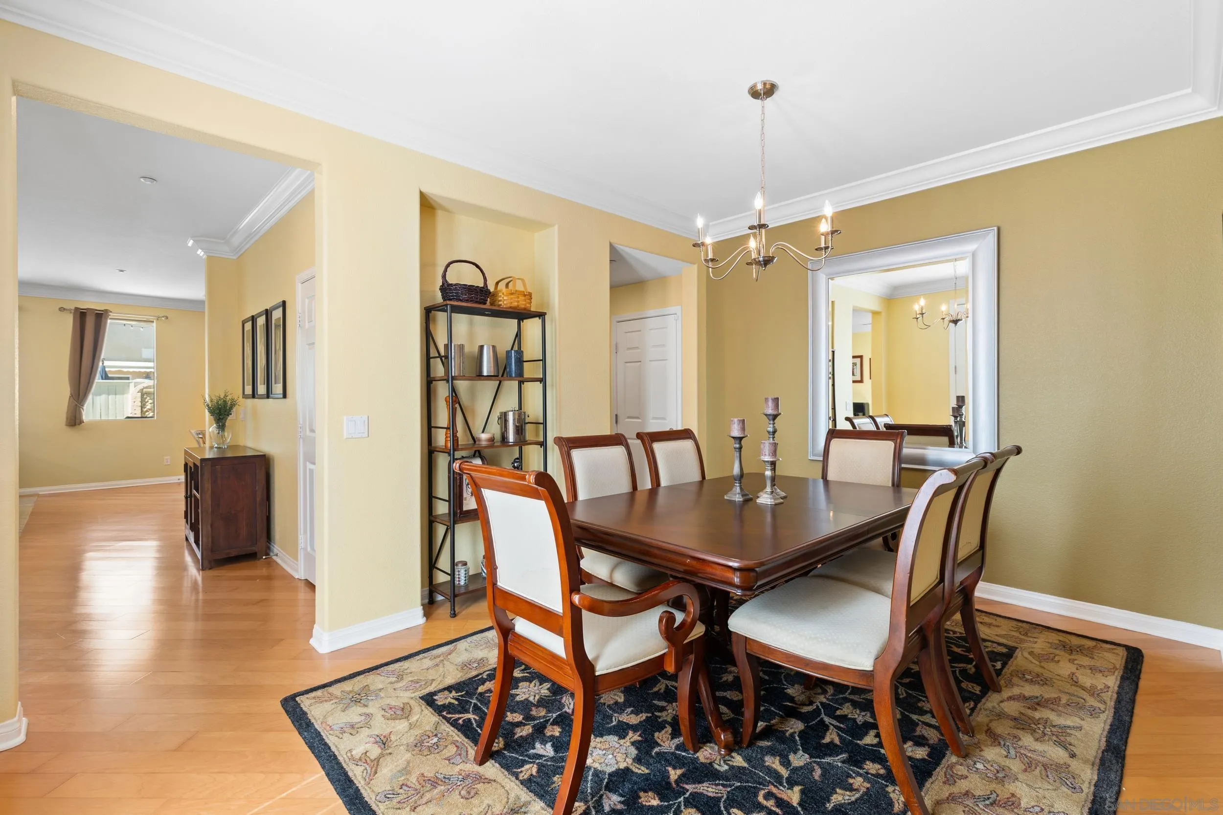 https://cdn.realtyfeed.com/cdn/127/260006204/e4e2291ed11e01a443bcfd1b3b4362d9.webp