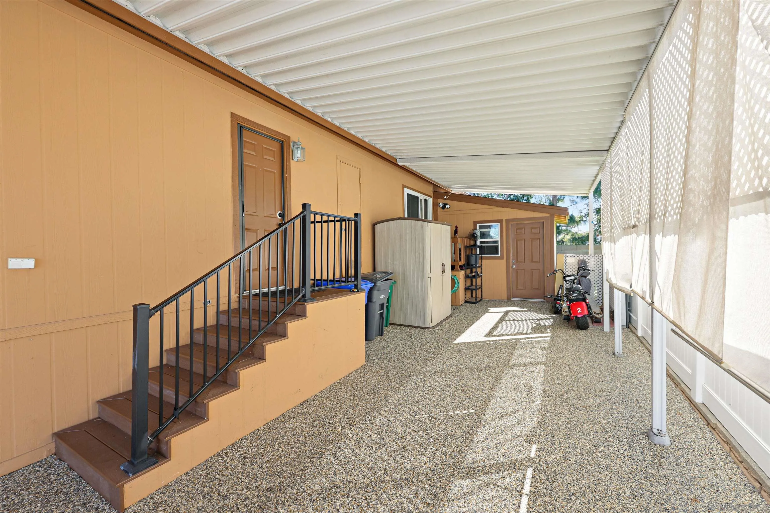 https://cdn.realtyfeed.com/cdn/127/260006208/3c2de517c12fb4486a07c0d98abbb74a.webp