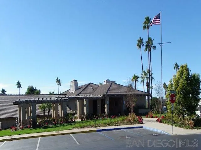https://cdn.realtyfeed.com/cdn/127/260006208/ee15164bf7d0ac36fd710155d106214d.webp