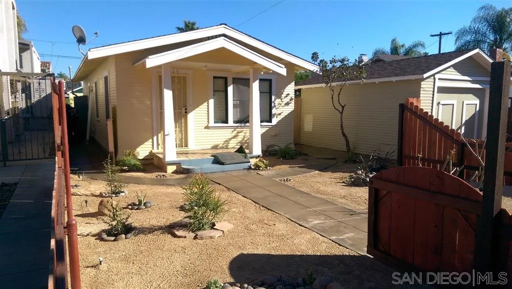 San Diego, CA 92116