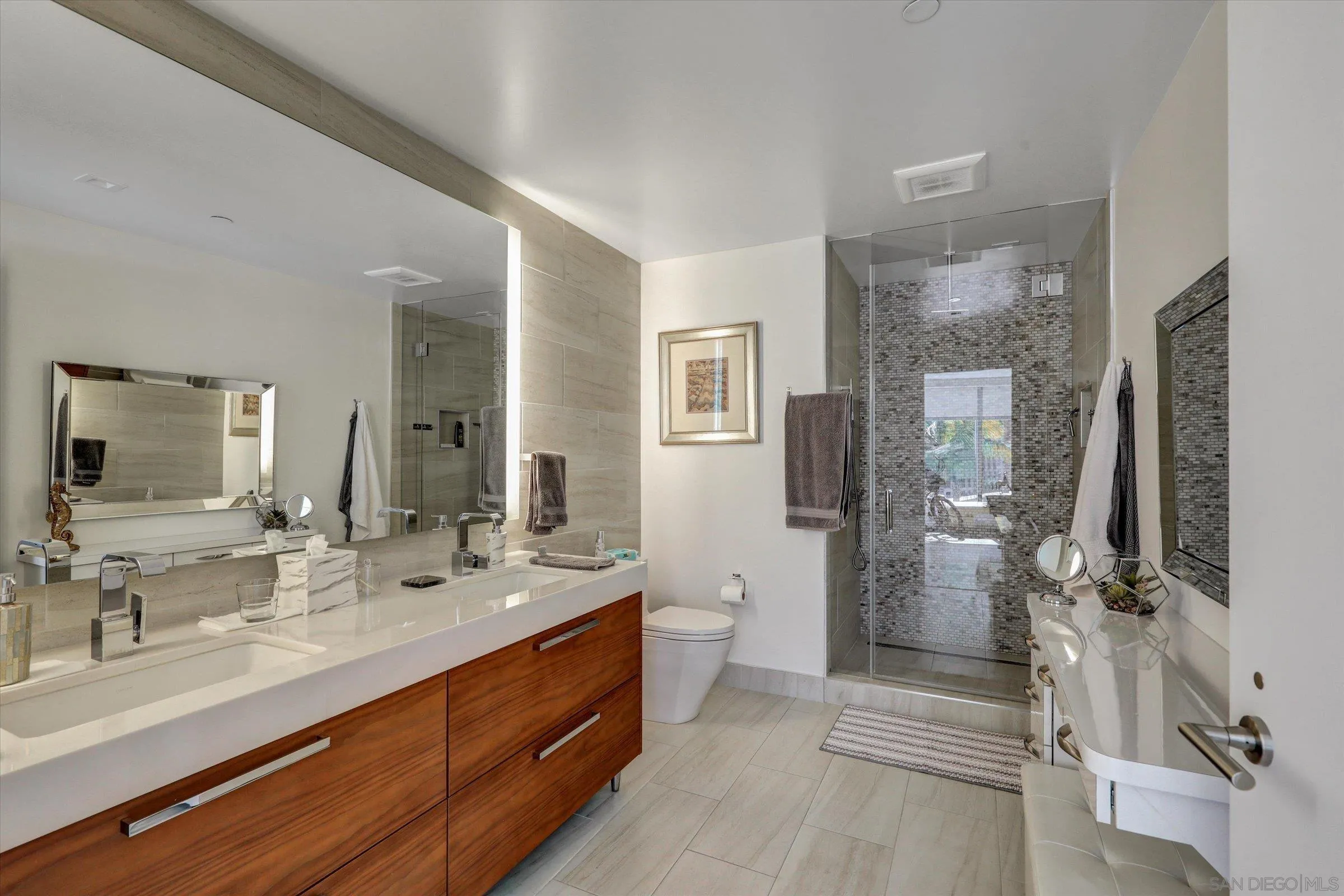 Photo #25: 260006218 Listing: Photo #25