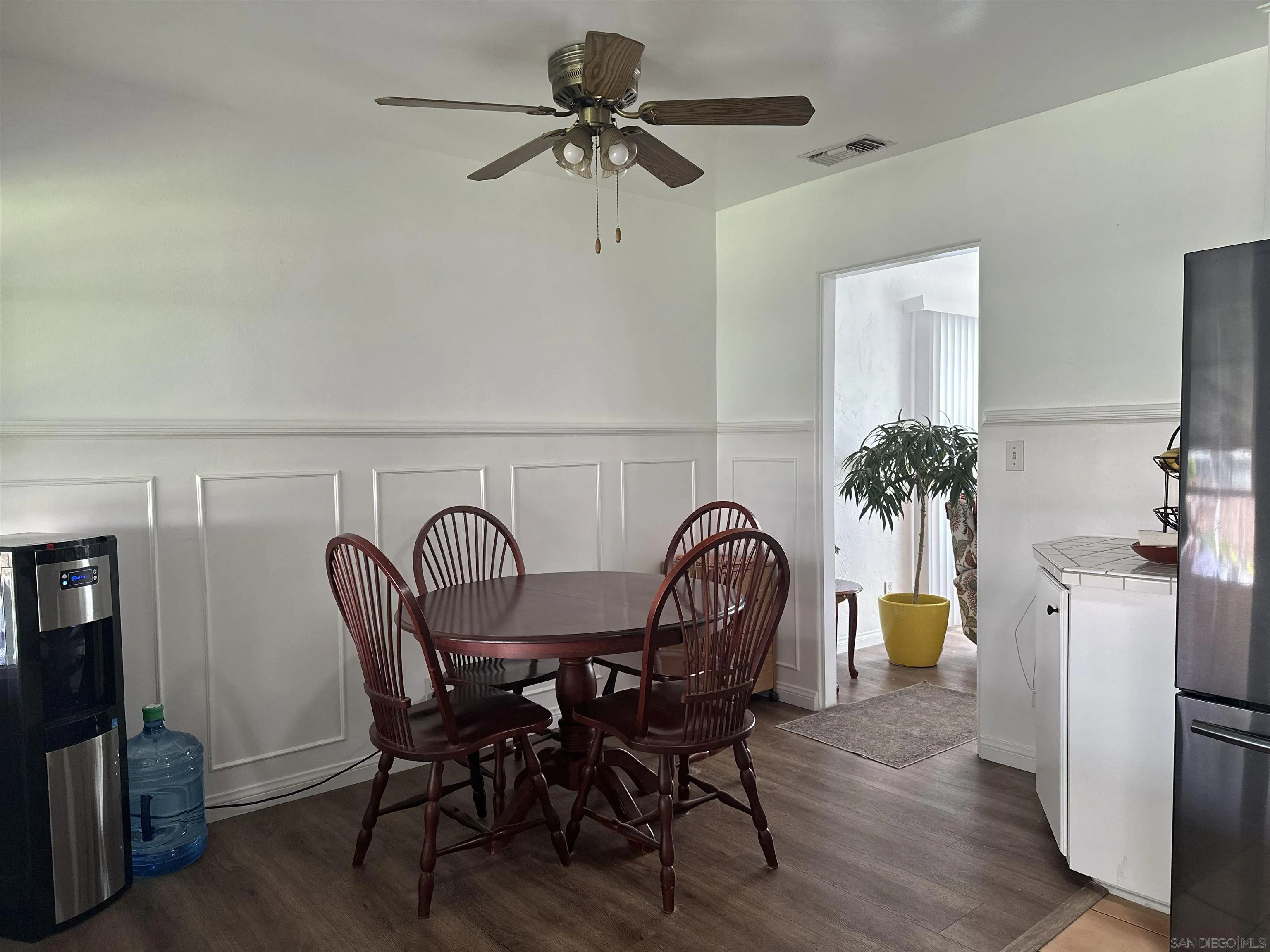 https://cdn.realtyfeed.com/cdn/127/260006224/55e80d6f075284318ead78a6e2ba06d6.webp