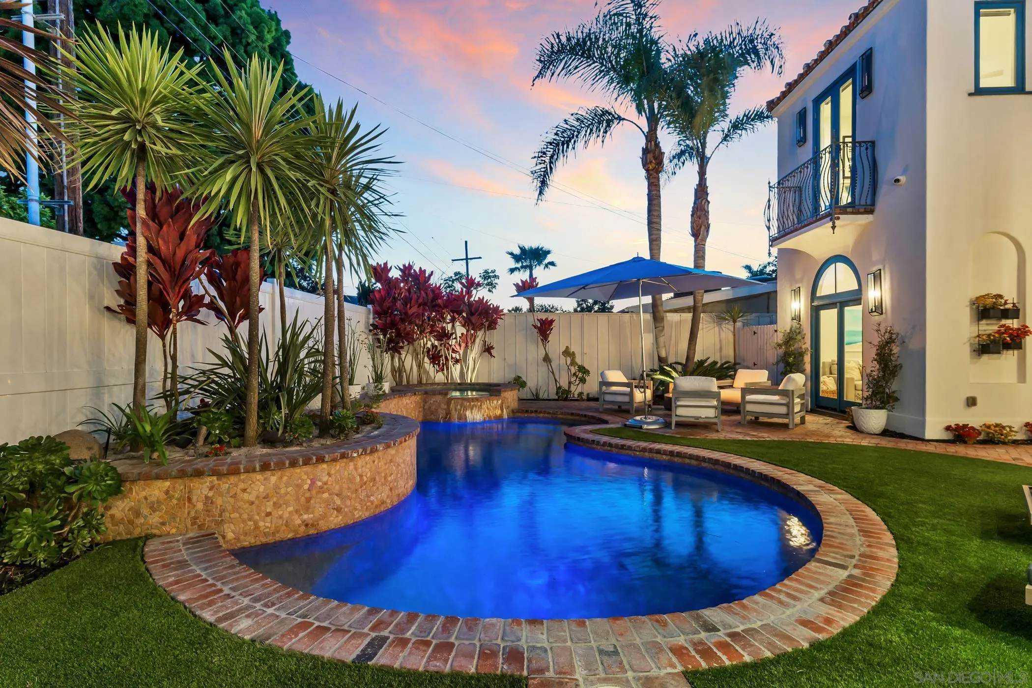 120 Carob Way, Coronado, CA, 92118
