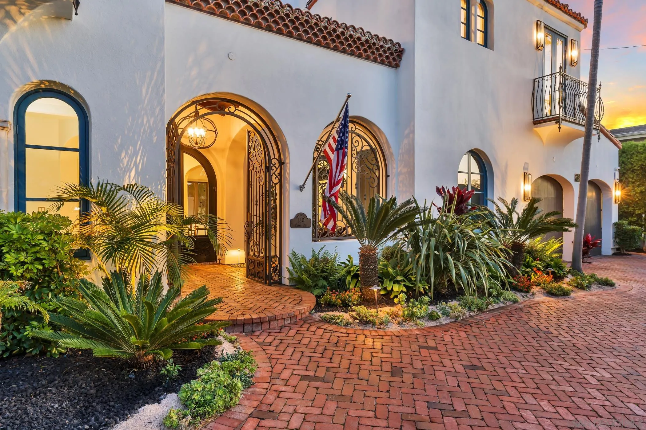 120 Carob Way, Coronado, CA, 92118