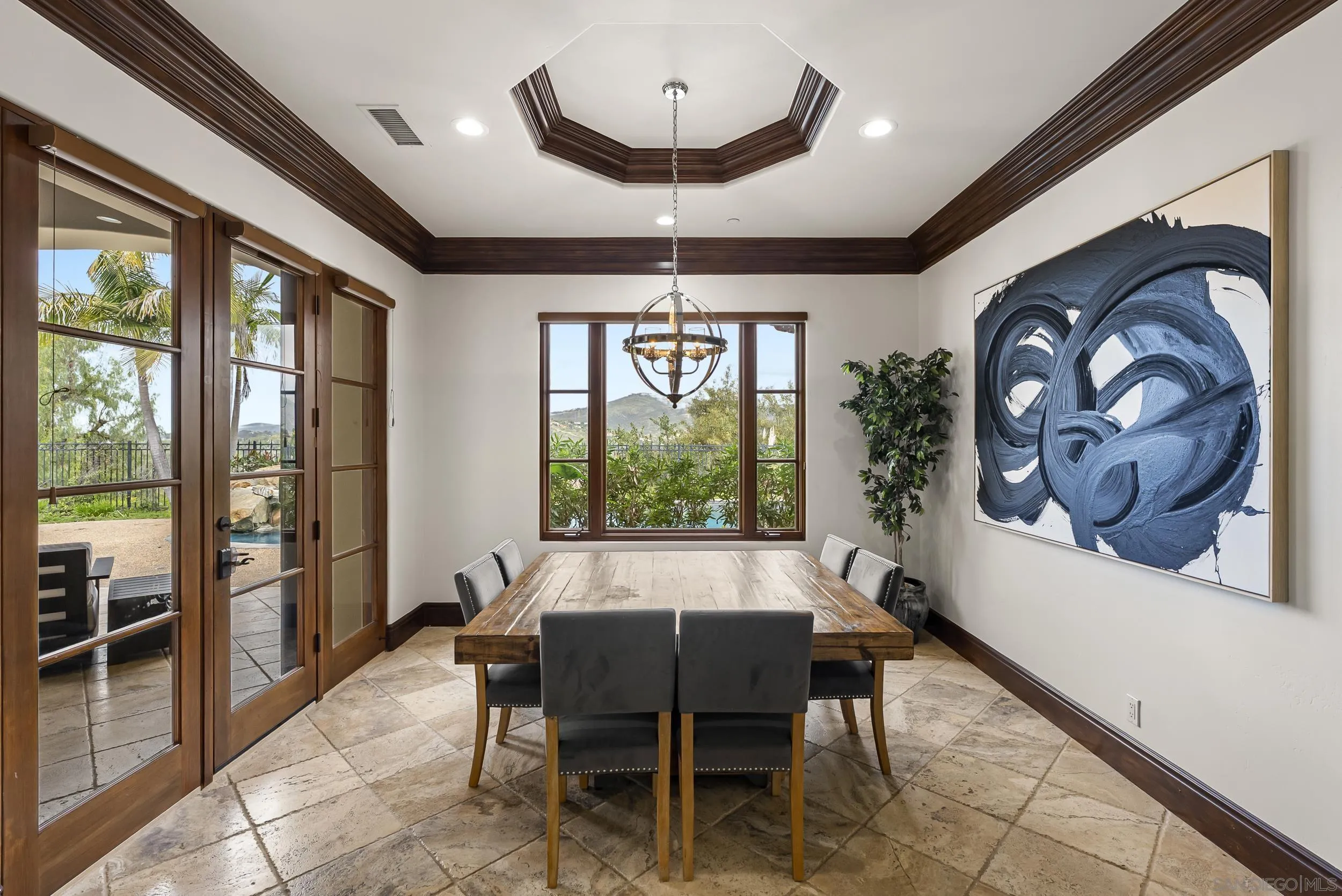 https://cdn.realtyfeed.com/cdn/127/260006229/03b35bc95592fcb4632b0e6f4c4c7064.webp