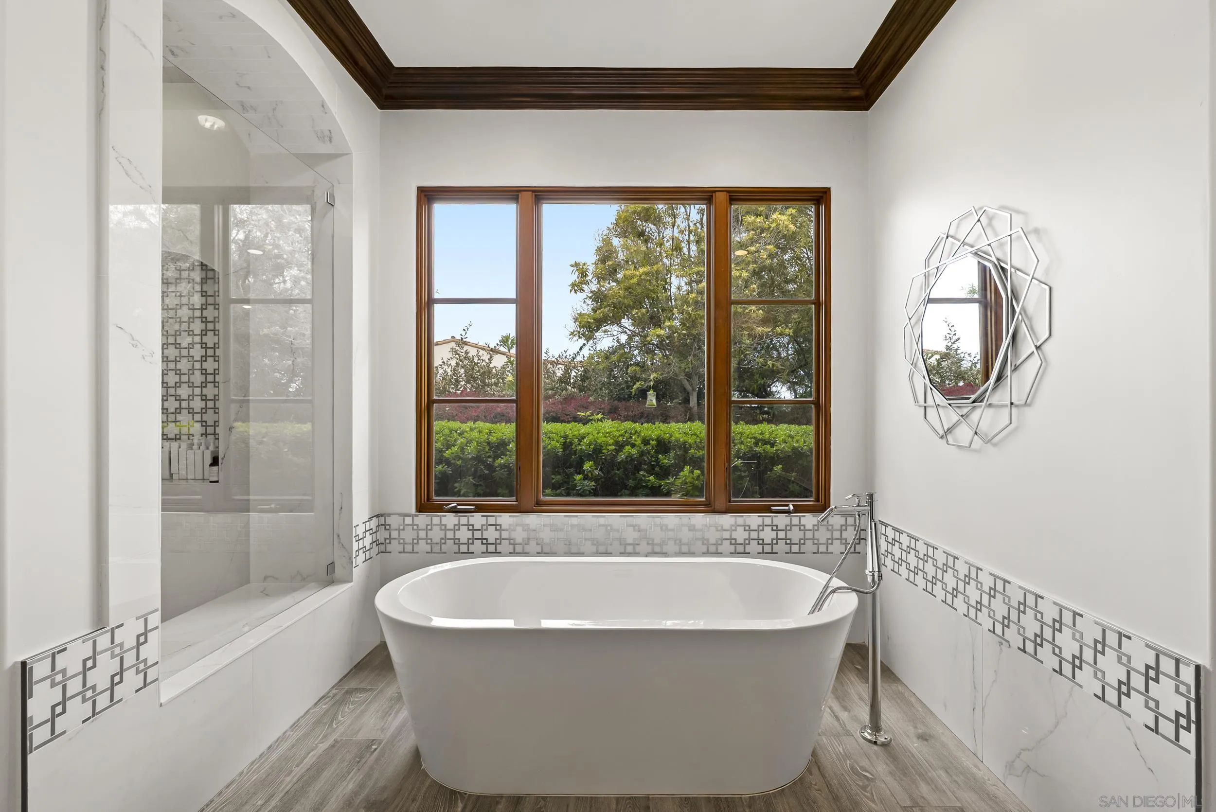 https://cdn.realtyfeed.com/cdn/127/260006229/e2c7e7e3d1ca371a2c0eff923d40aa45.webp