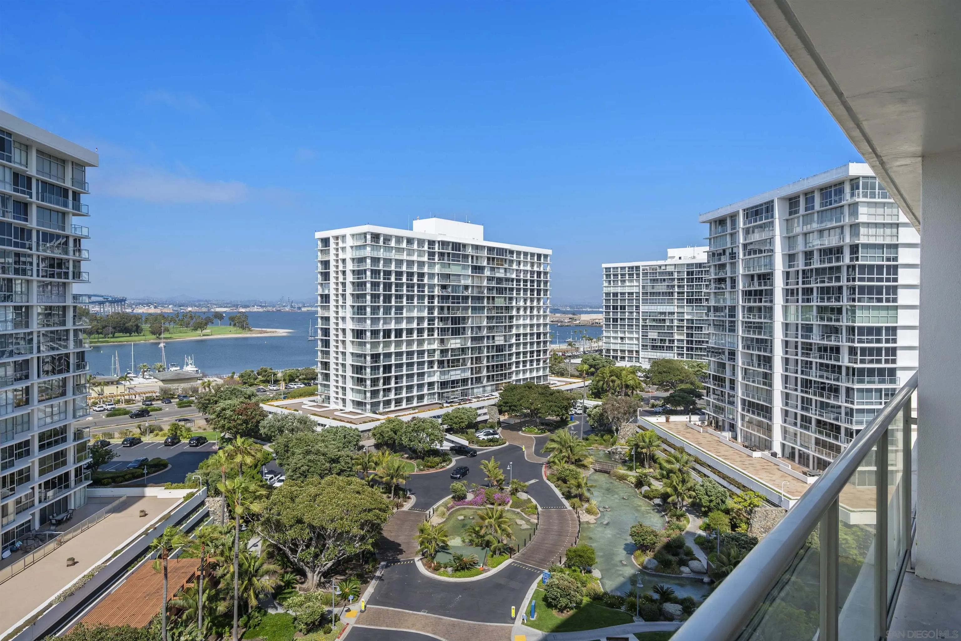 https://cdn.realtyfeed.com/cdn/127/260006230/2e7890ffb791c45535afccaa7b922183.webp