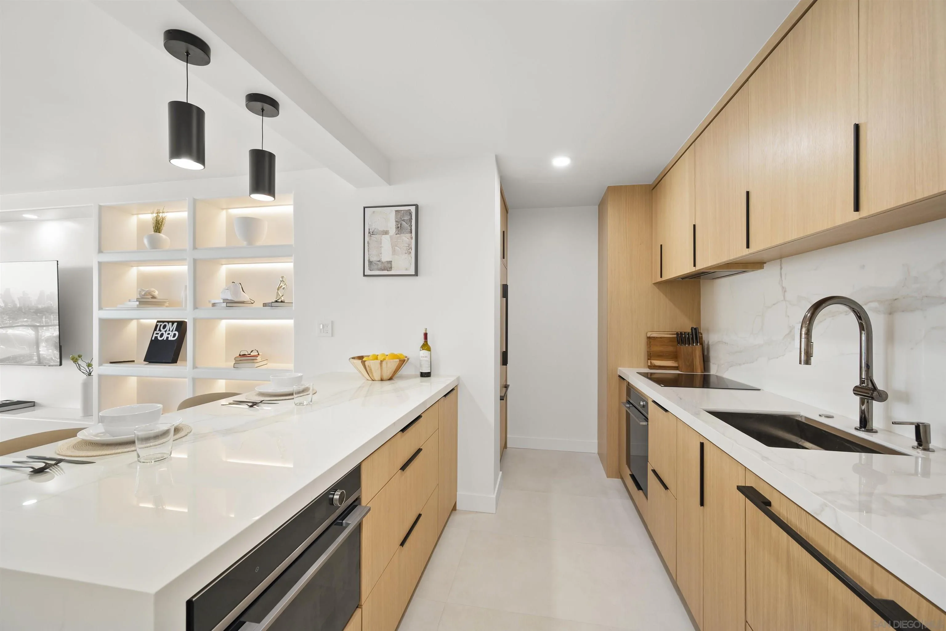 https://cdn.realtyfeed.com/cdn/127/260006230/7a31ae22d9bbef564c6ca2877dfb2937.webp