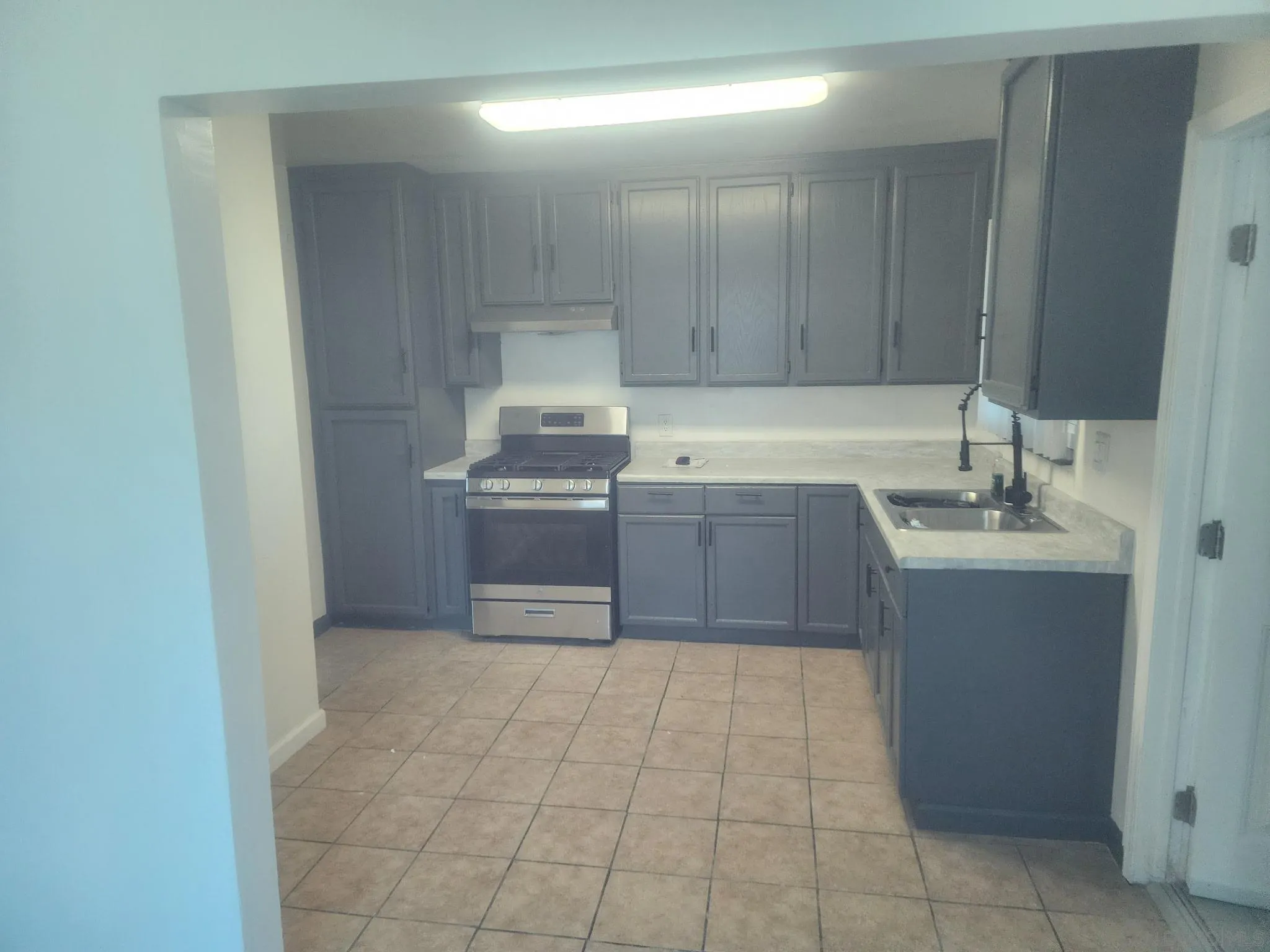 https://cdn.realtyfeed.com/cdn/127/260006234/c30d943da3404f182adf33cf7397b2a5.webp