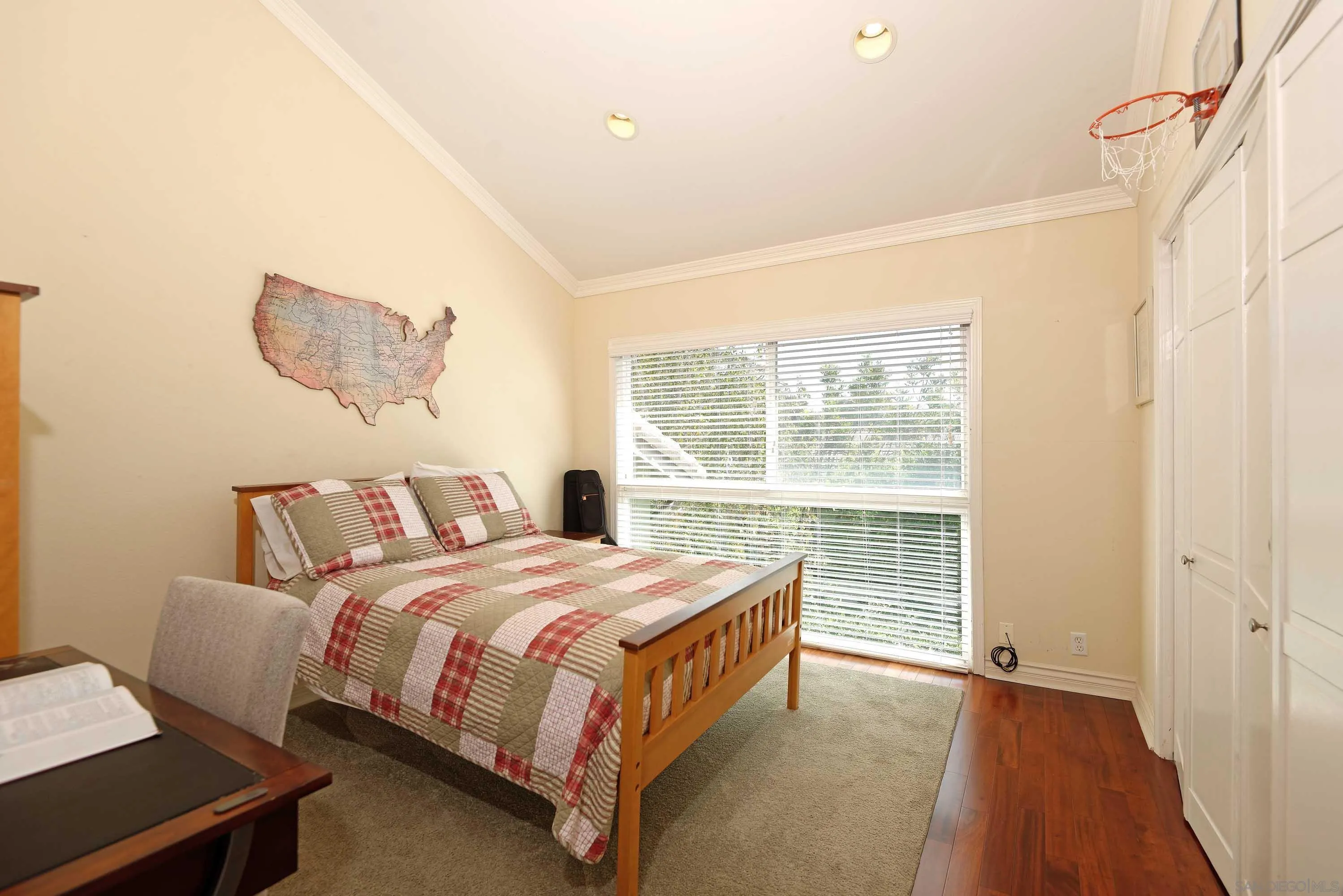 https://cdn.realtyfeed.com/cdn/127/260006241/6359dffb7270707cf8c04a2b03584a8e.webp