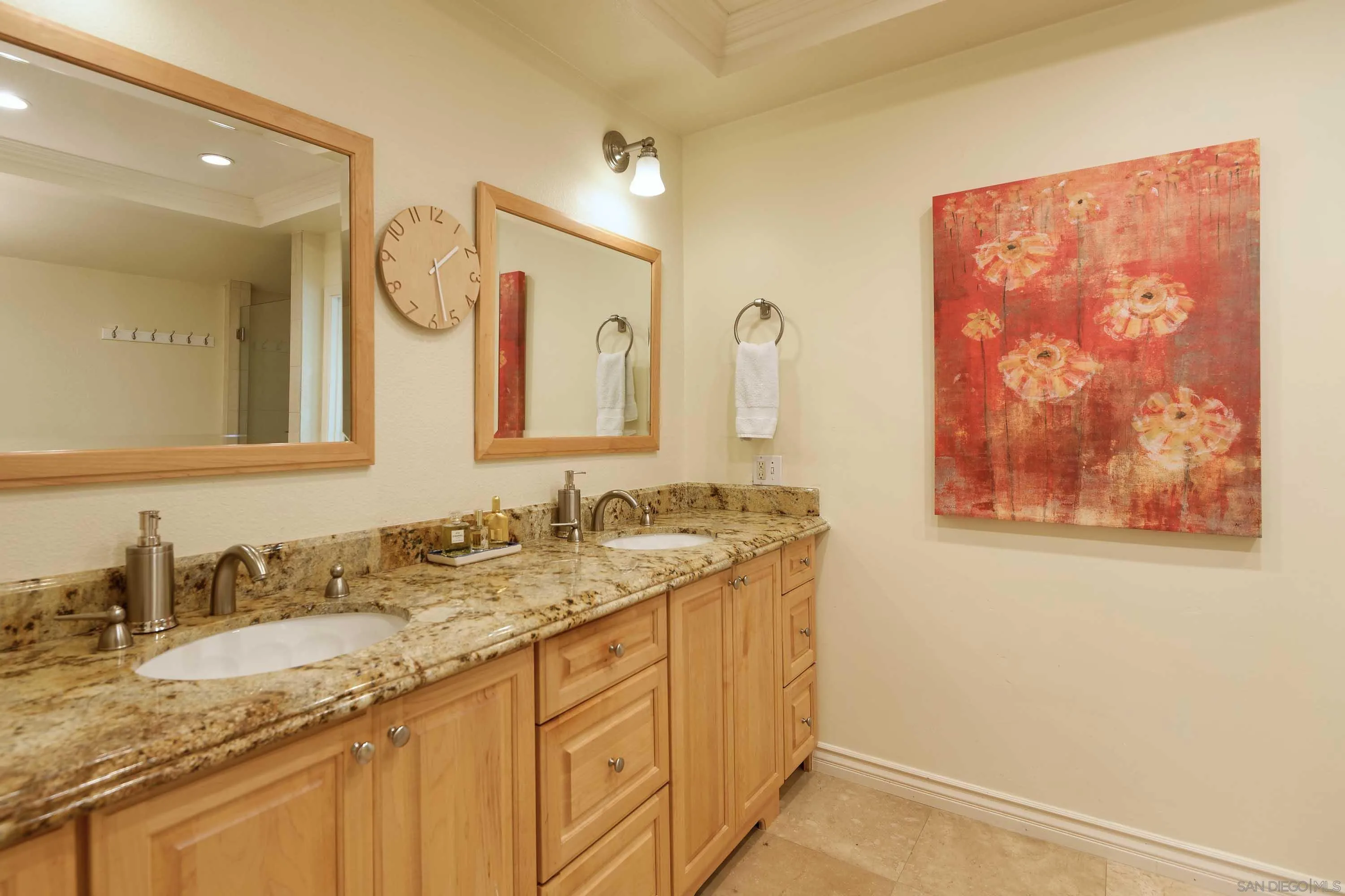 https://cdn.realtyfeed.com/cdn/127/260006241/f84736b6babe864e6220ececeb44bec1.webp