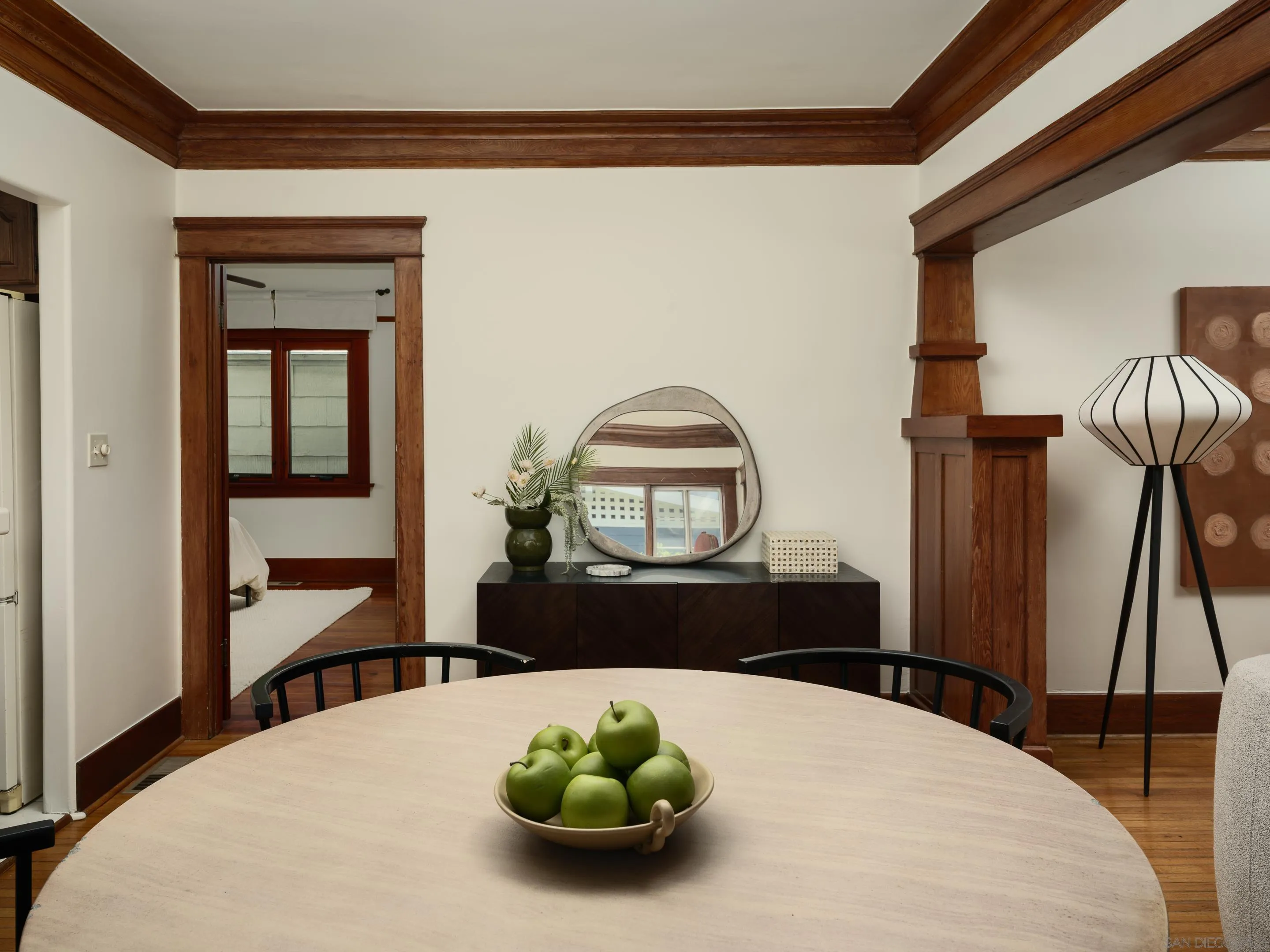 https://cdn.realtyfeed.com/cdn/127/260006246/31c0674221778e4ae49dd0cd929f8db2.webp