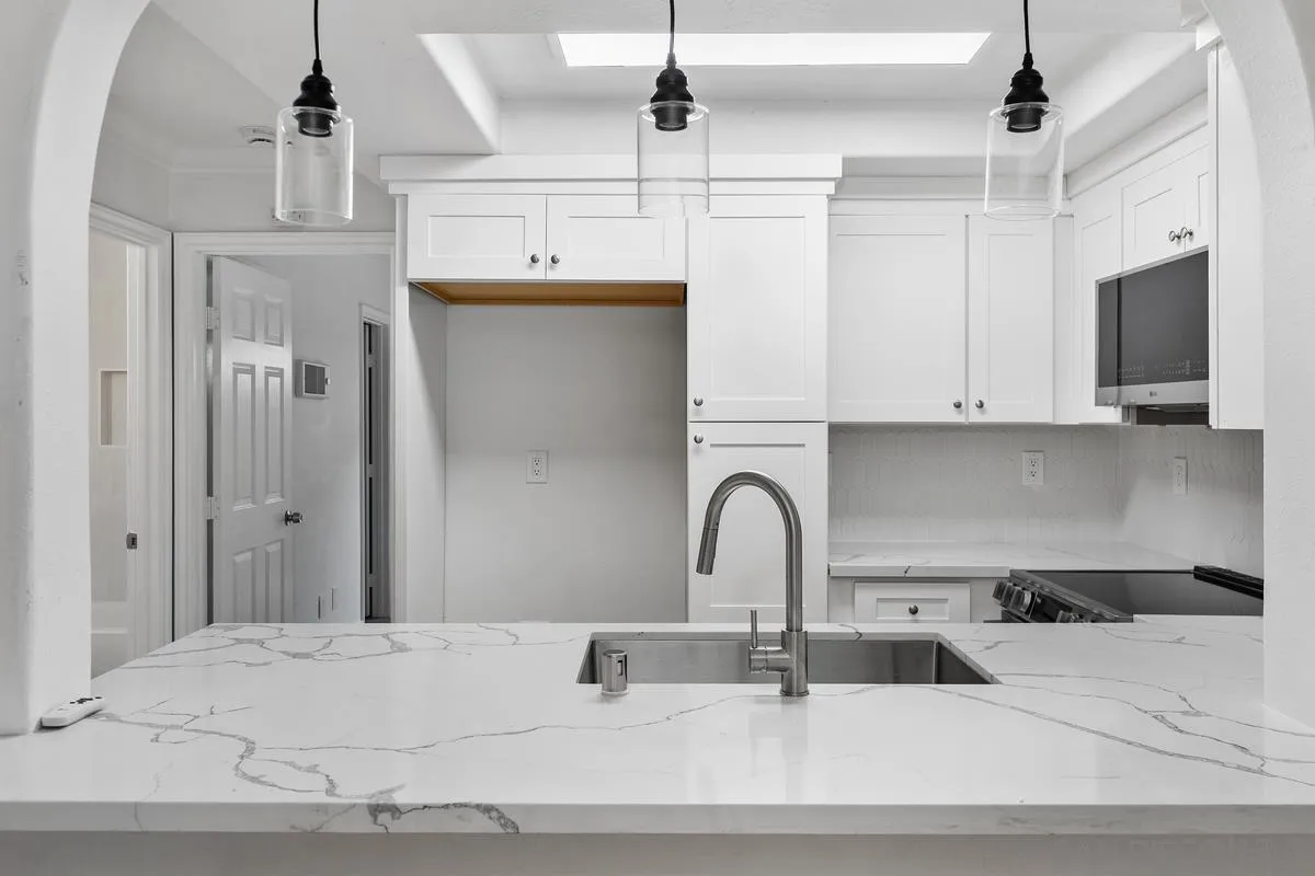 https://cdn.realtyfeed.com/cdn/127/260006248/5c219e1003ed6a33e7fbccfc347a6678.webp