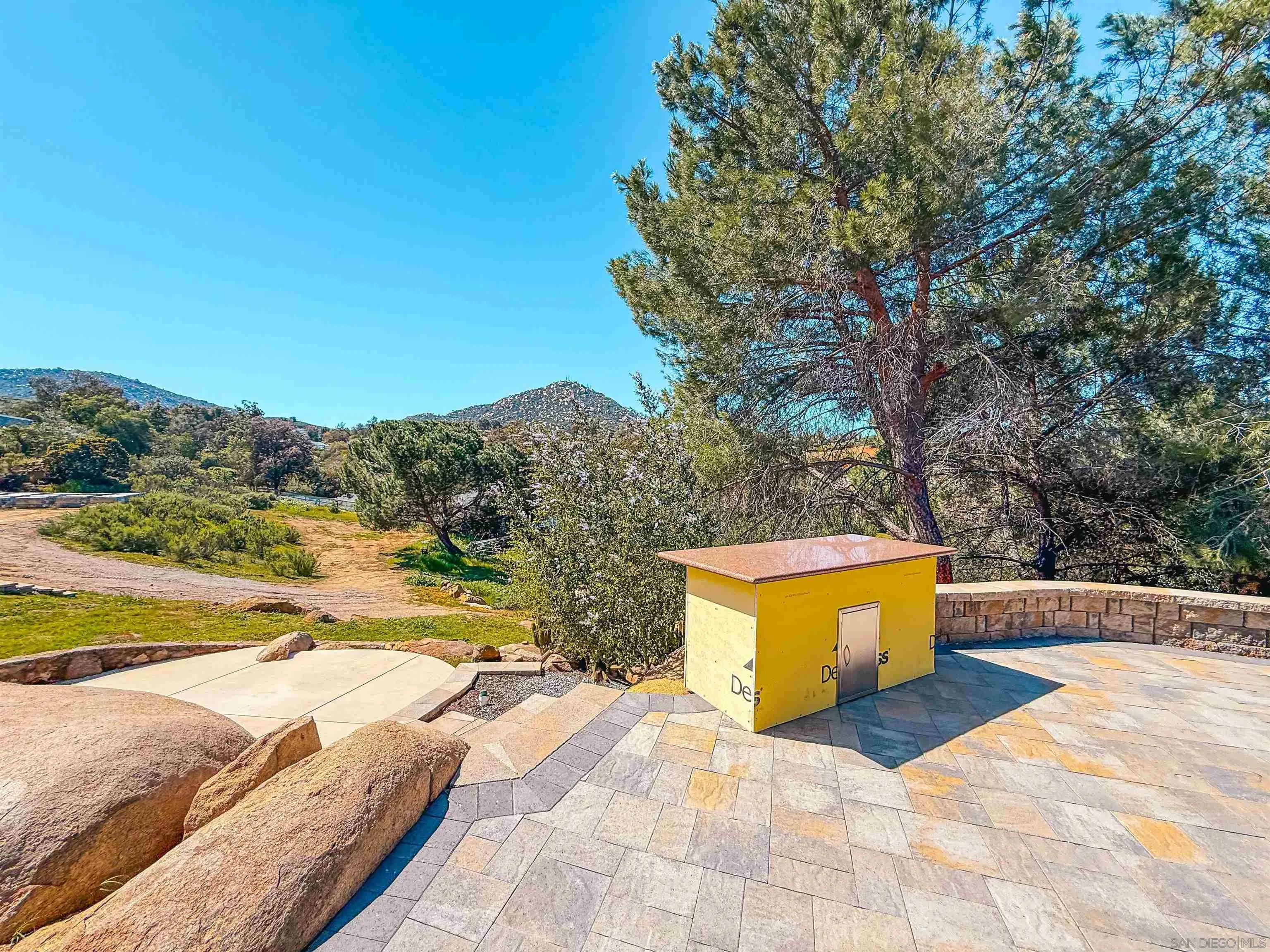 https://cdn.realtyfeed.com/cdn/127/260006249/4a9725526197c94996fc6a9793893098.webp