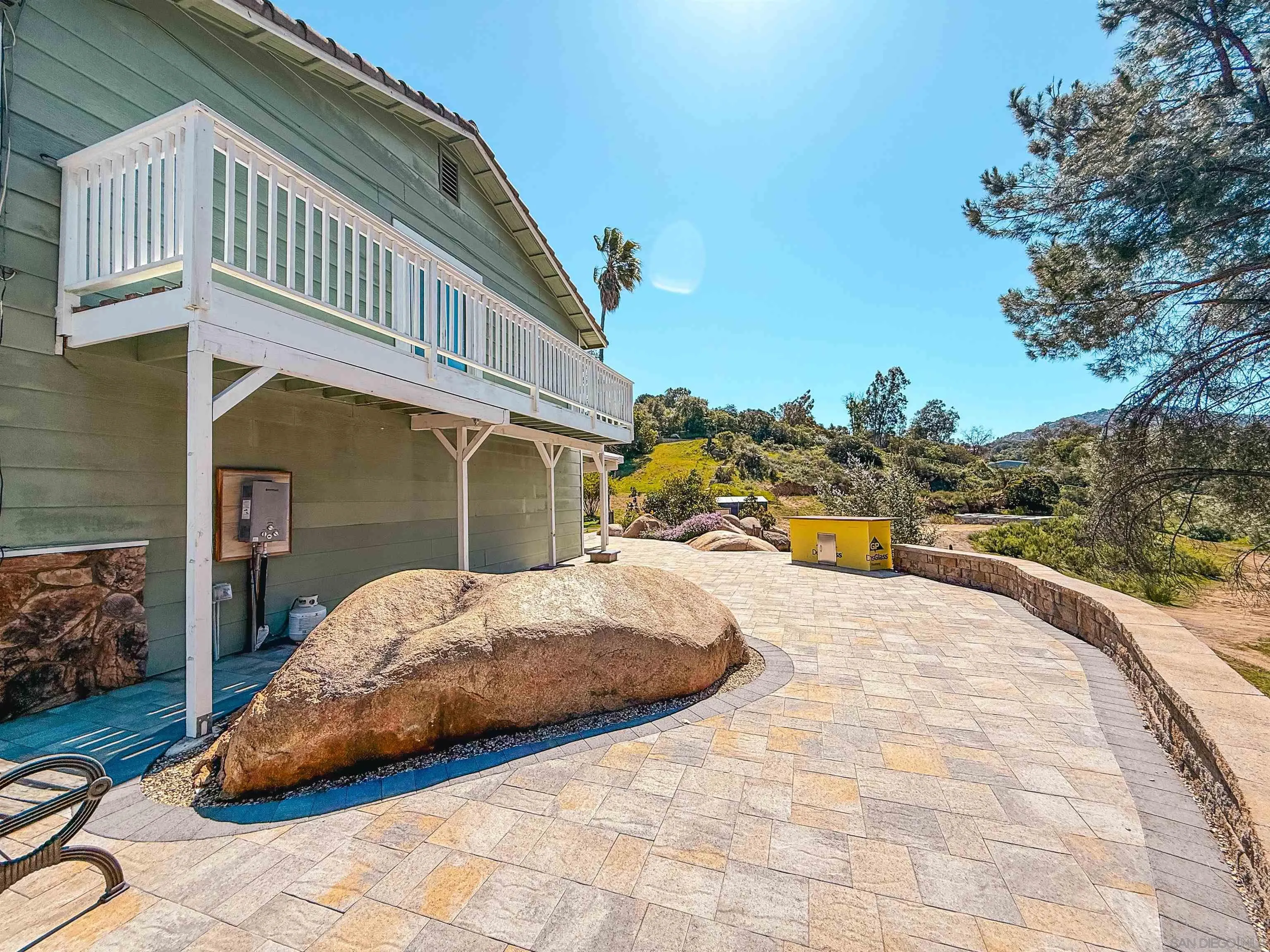 https://cdn.realtyfeed.com/cdn/127/260006249/98908ae376765c6b47f92e91f245935e.webp