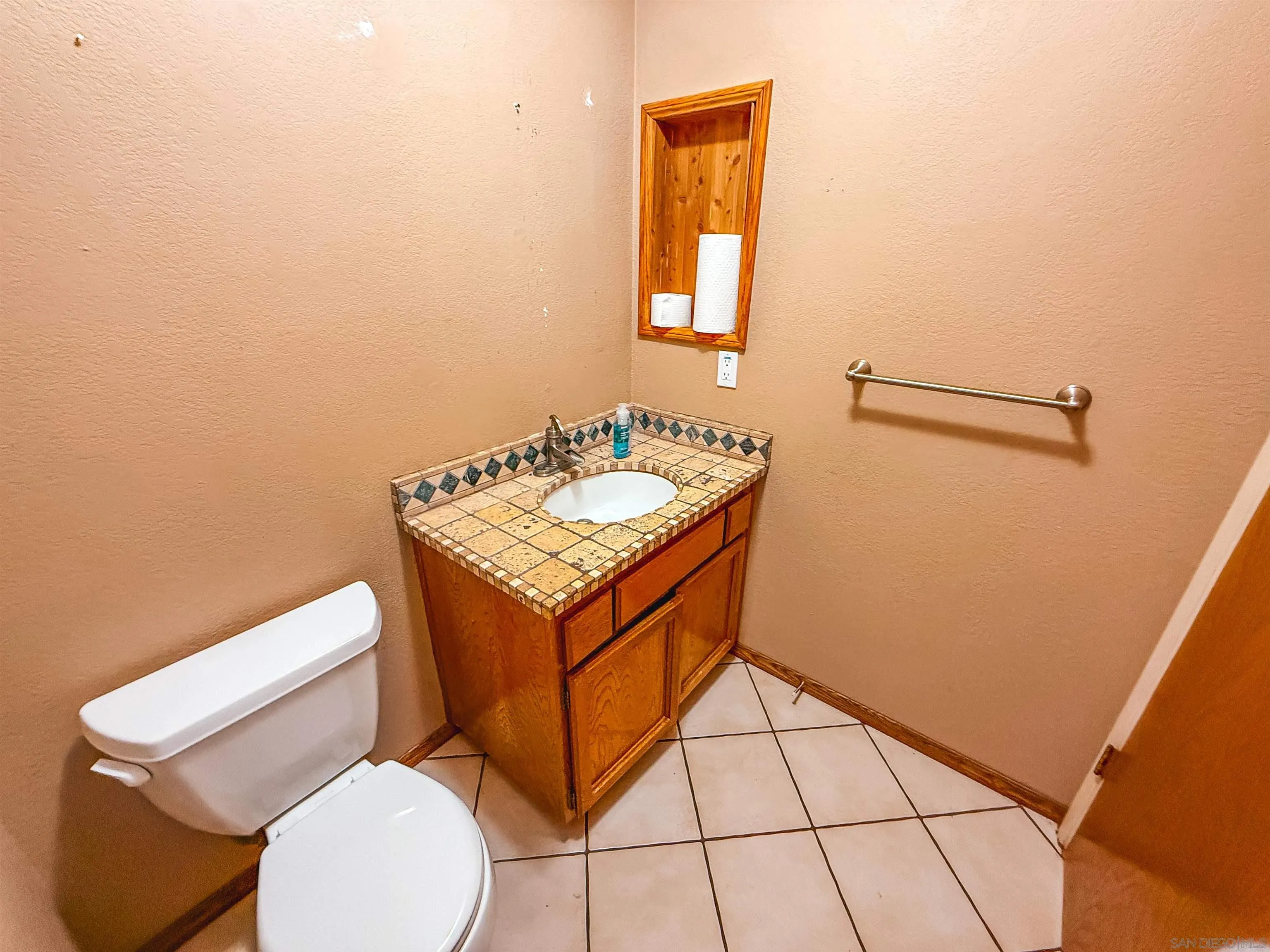 https://cdn.realtyfeed.com/cdn/127/260006249/99a83fb8007110b1e8105811b9952acf.webp